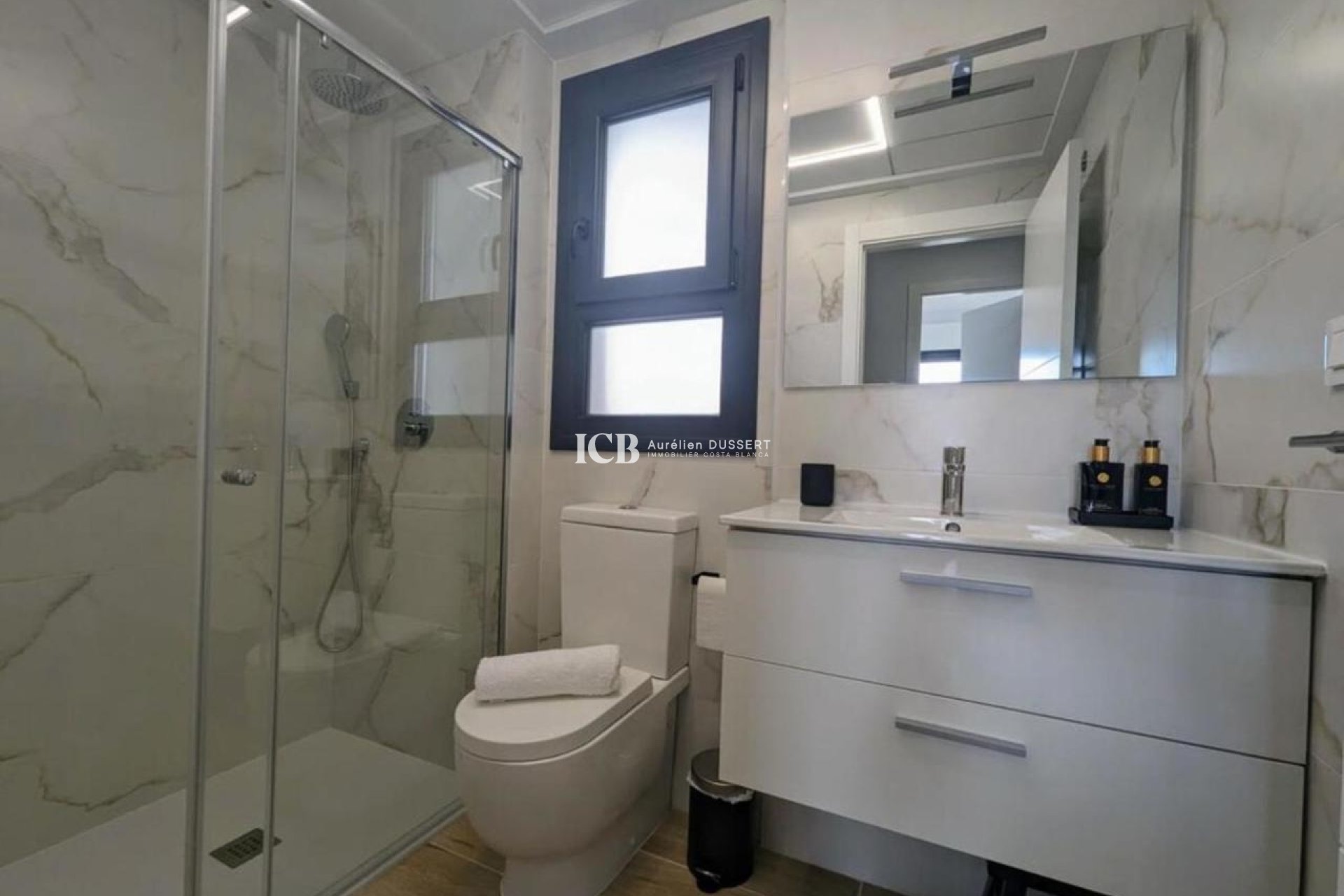 Revente - Appartement -
Orihuela Costa - Villamartín