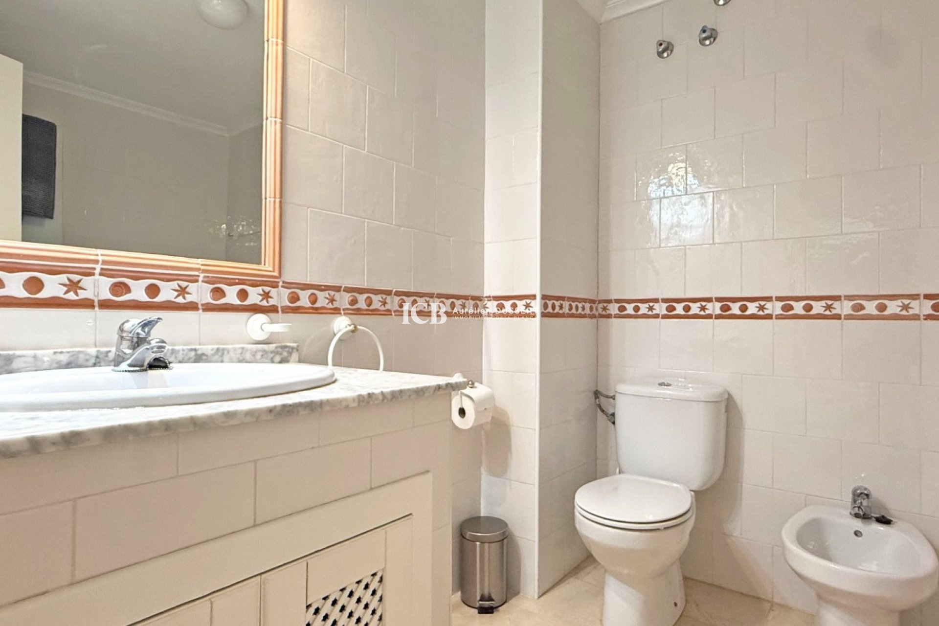 Revente - Appartement -
Orihuela Costa - Villamartín