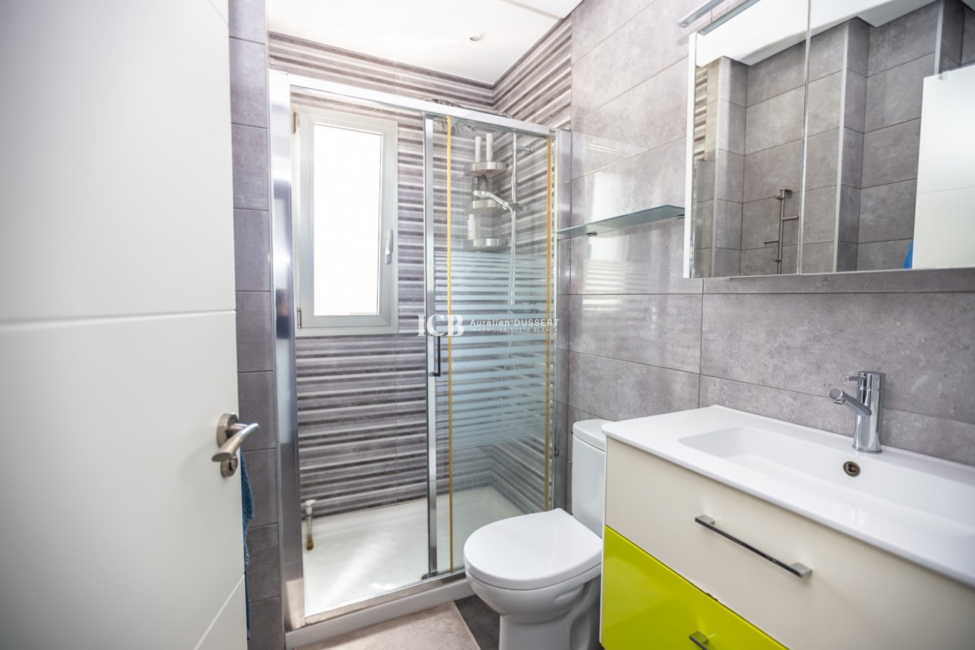 Revente - Appartement -
Orihuela Costa - Villamartín