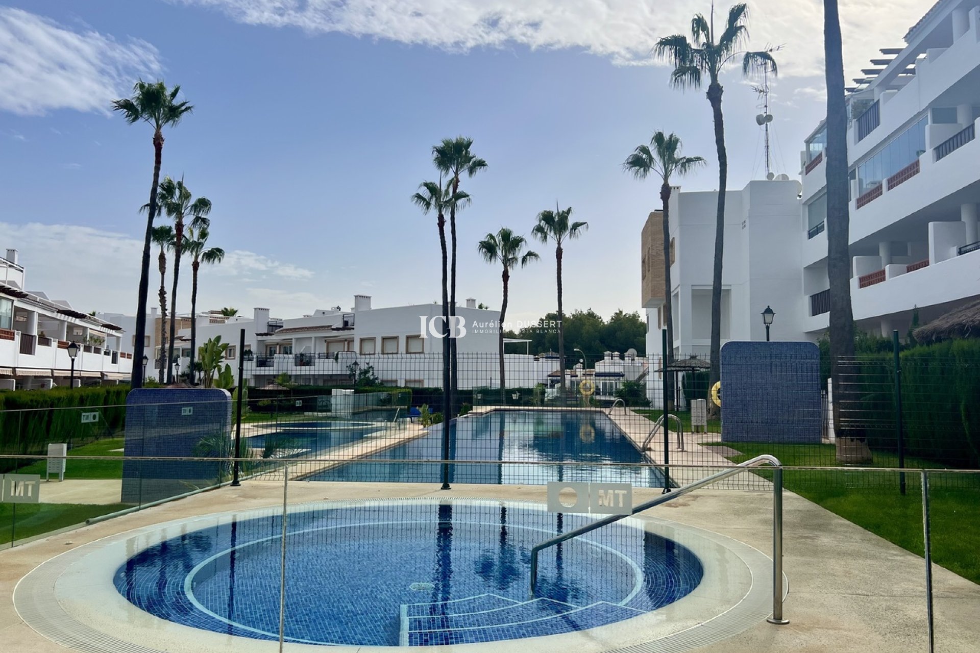 Revente - Appartement -
Orihuela Costa - Villamartín