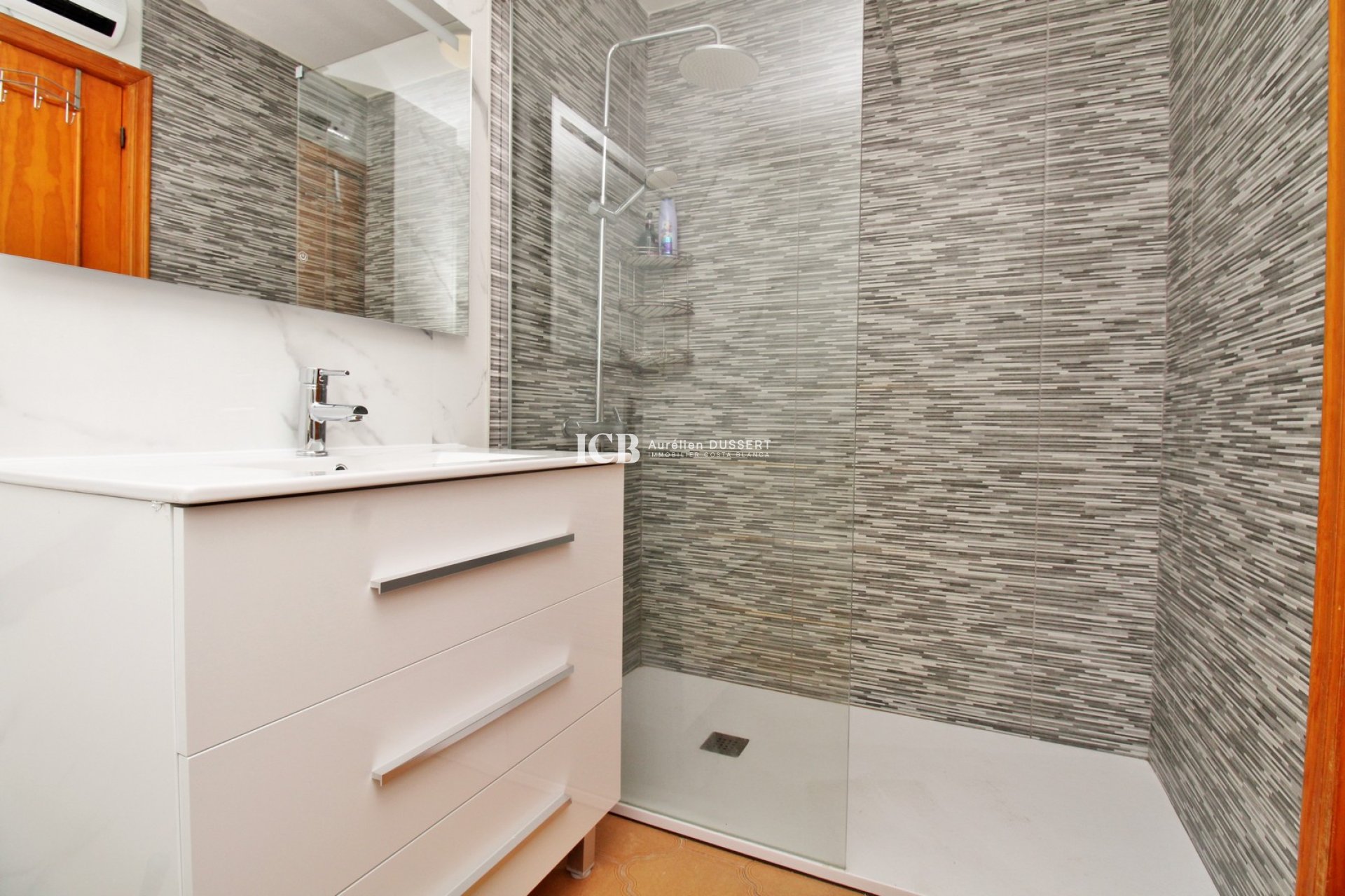 Revente - Appartement -
Orihuela Costa - Villamartín