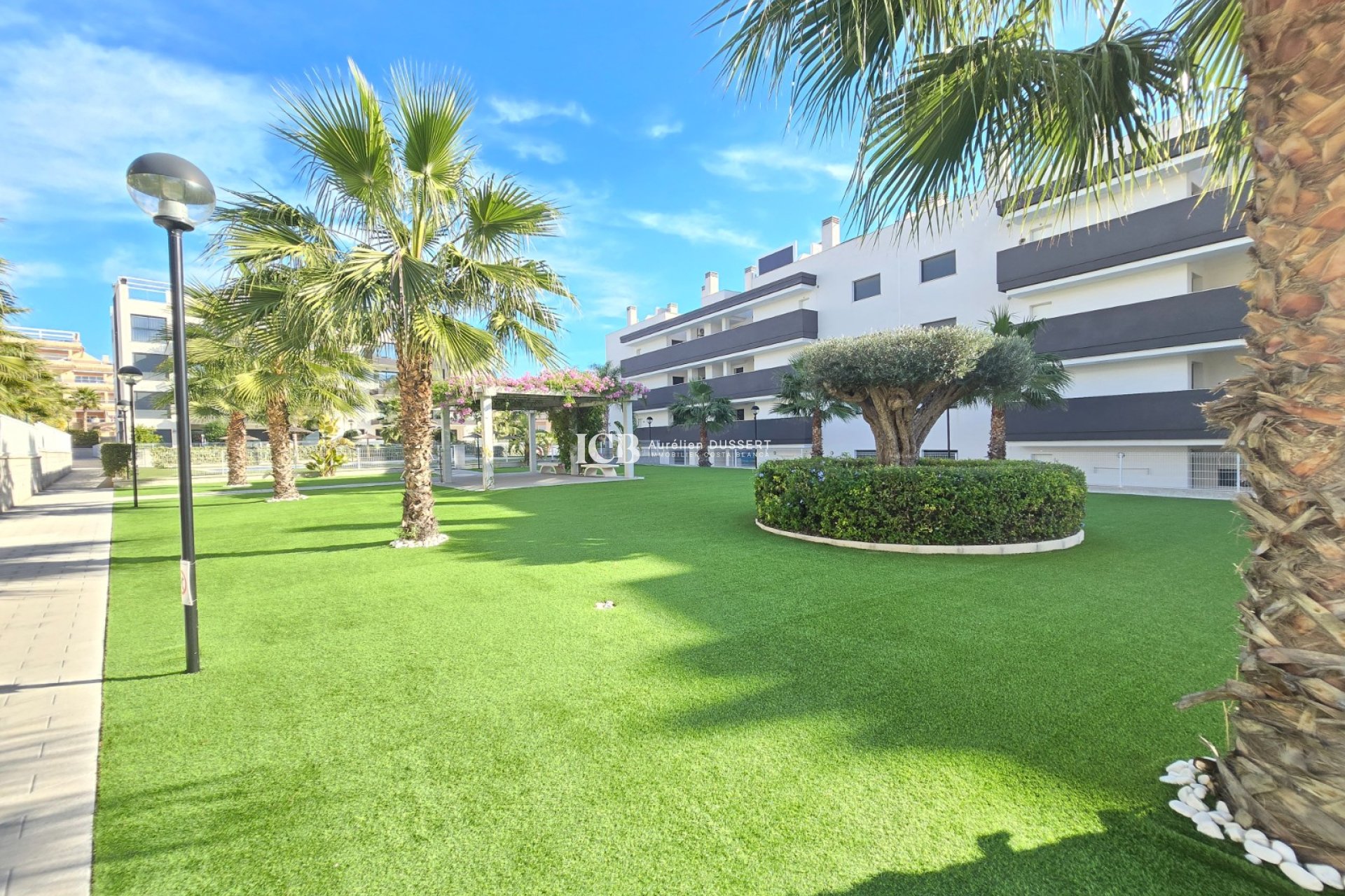 Revente - Appartement -
Orihuela Costa - Villamartín *