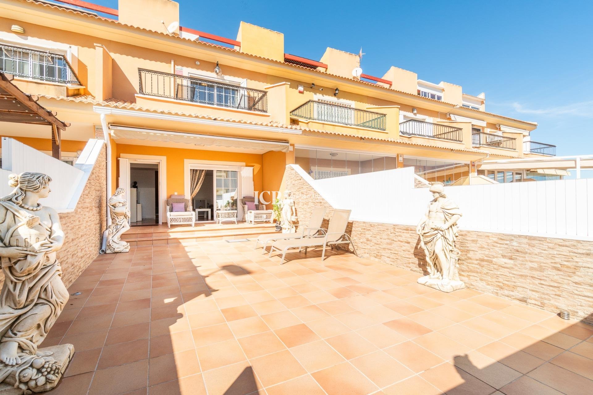 Revente - Appartement -
Orihuela Costa - Villamartin