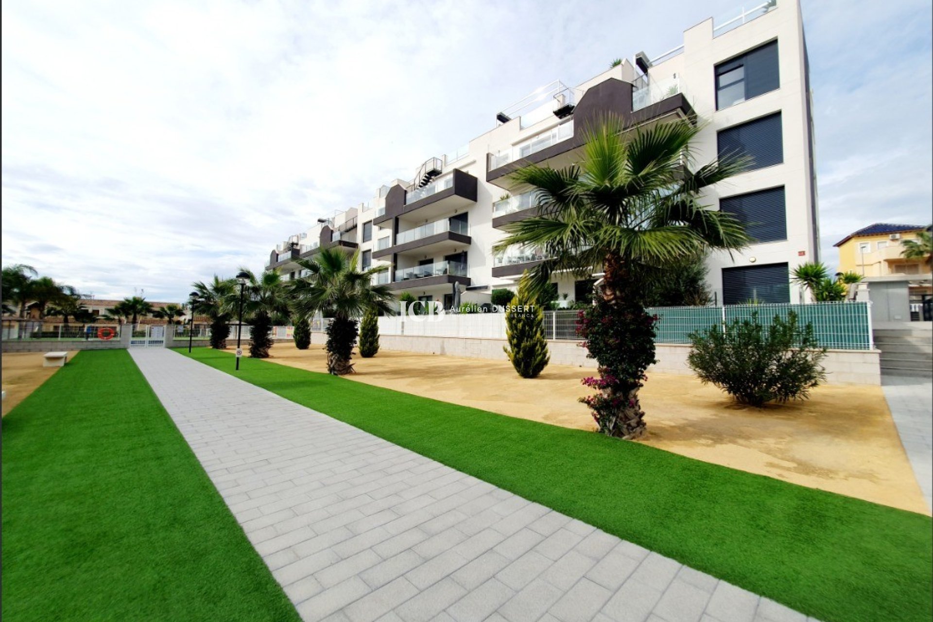 Revente - Appartement -
Orihuela Costa - Villamartín