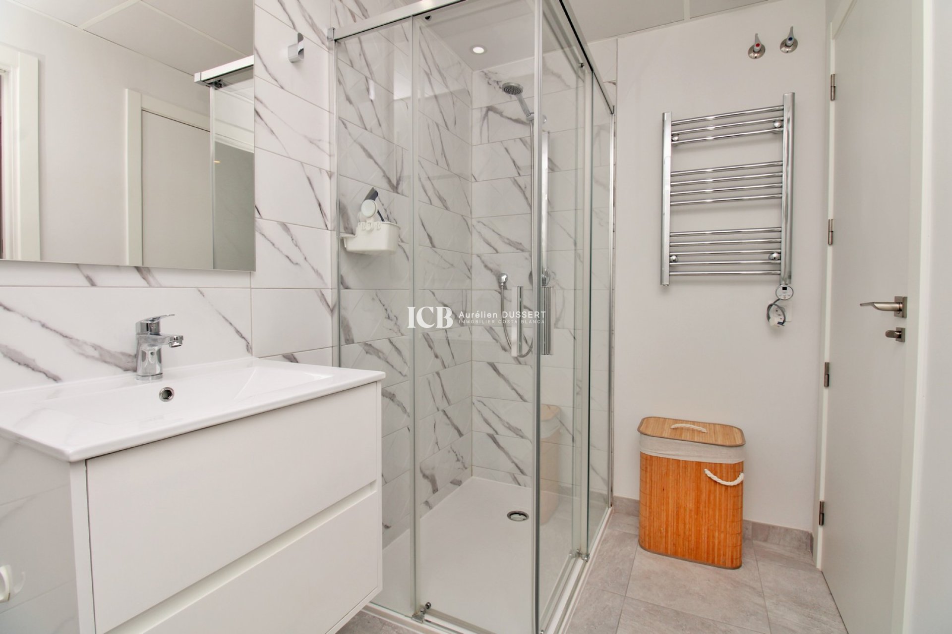Revente - Appartement -
Orihuela Costa - Villamartín