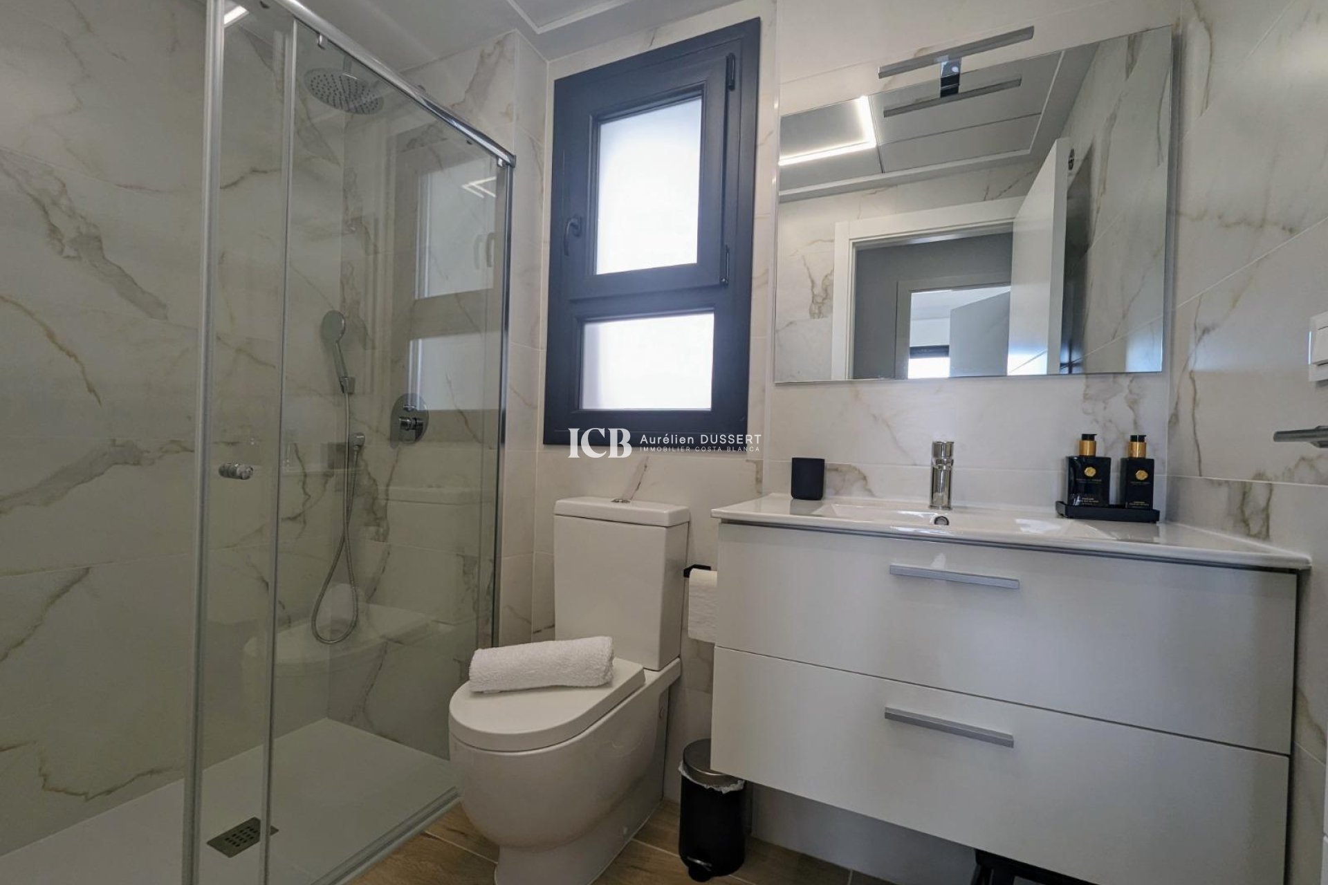 Revente - Appartement -
Orihuela Costa - Villamartín