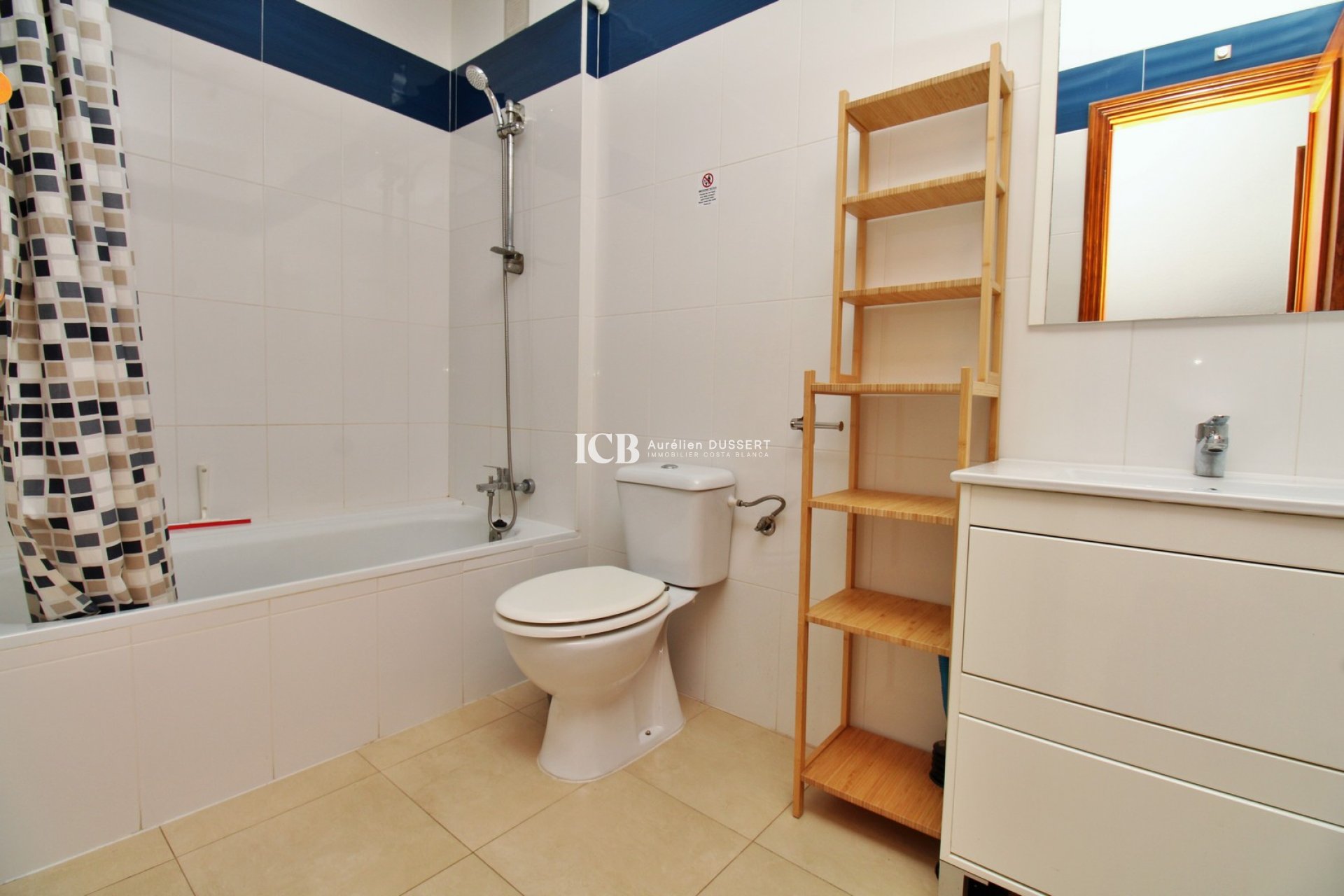 Revente - Appartement -
Orihuela Costa - Villamartín