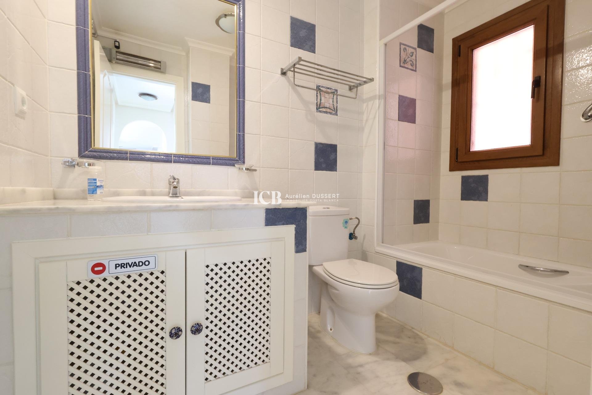 Revente - Appartement -
Orihuela Costa - Villamartín