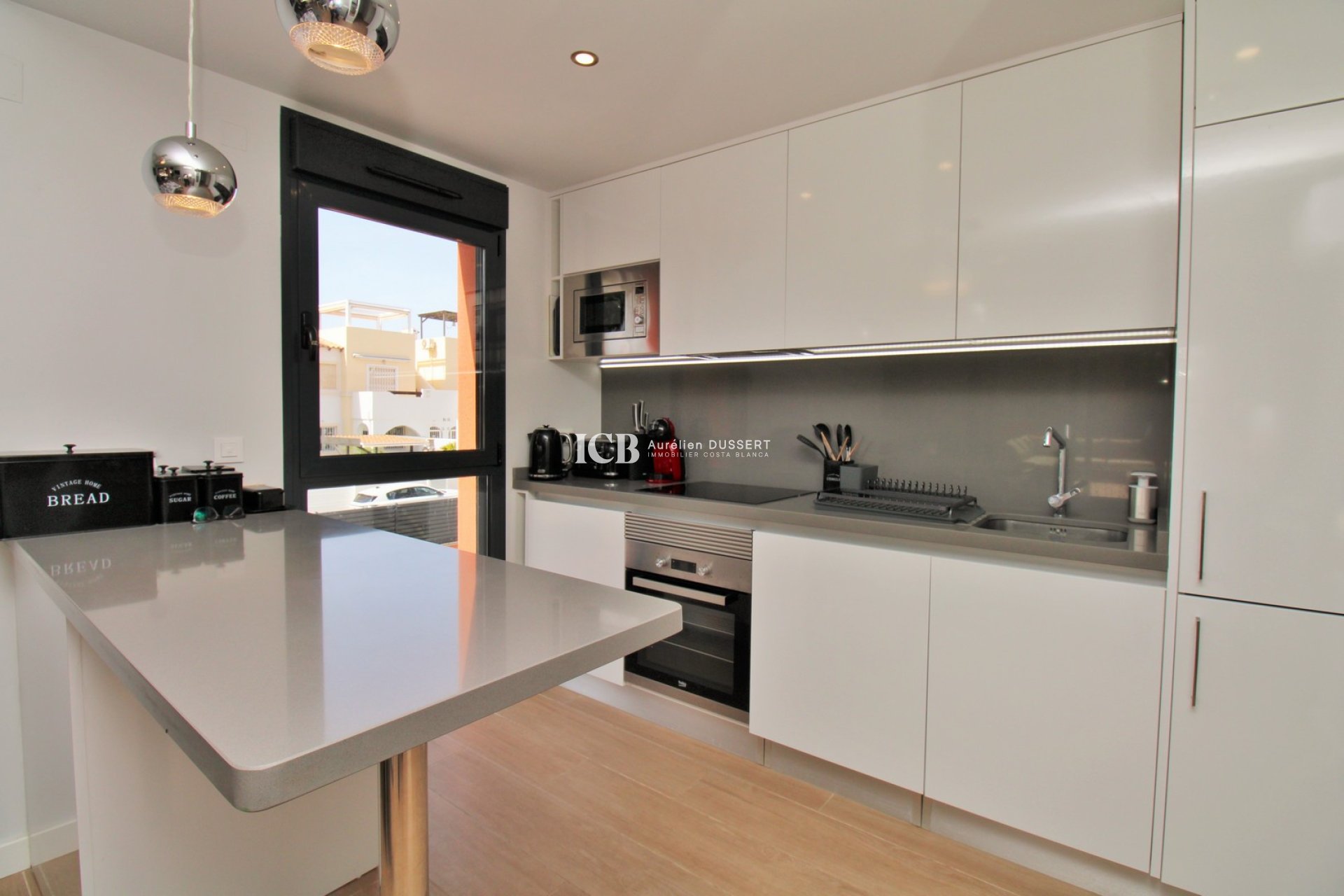 Revente - Appartement -
Orihuela Costa - Villamartín