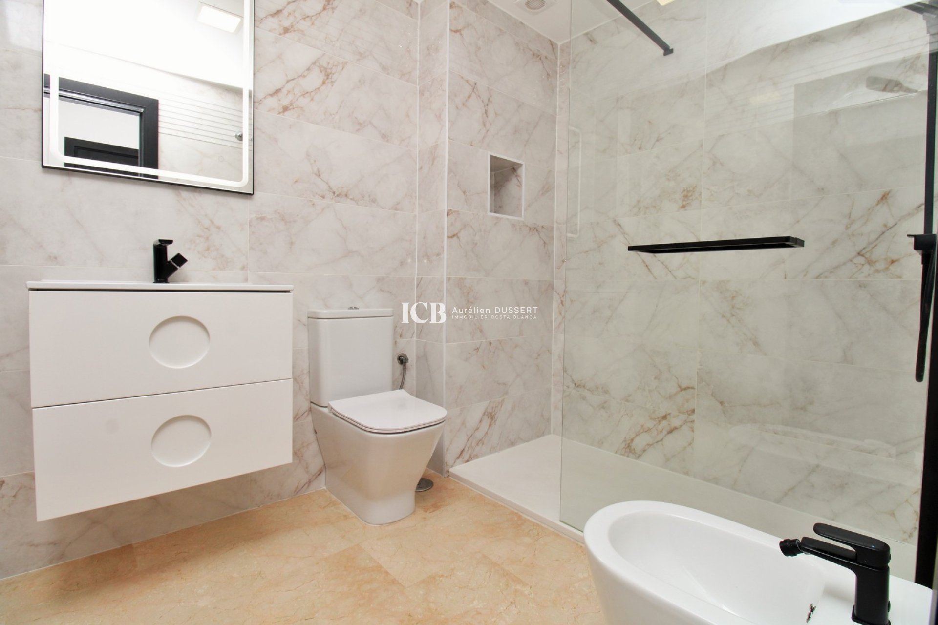 Revente - Appartement -
Orihuela Costa - Villamartín
