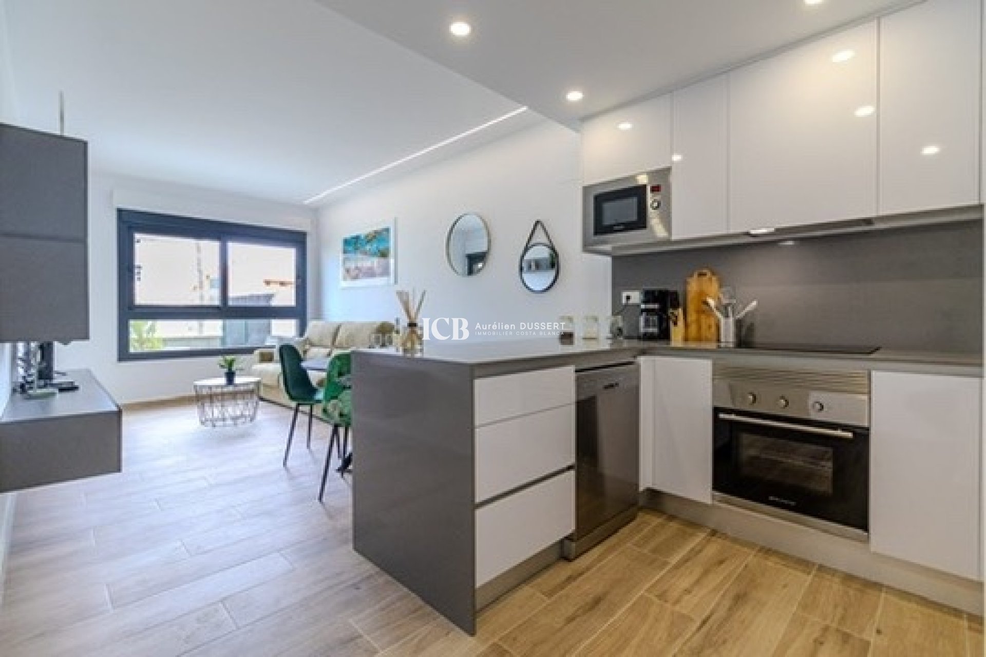 Revente - Appartement -
Orihuela Costa - Villamartín