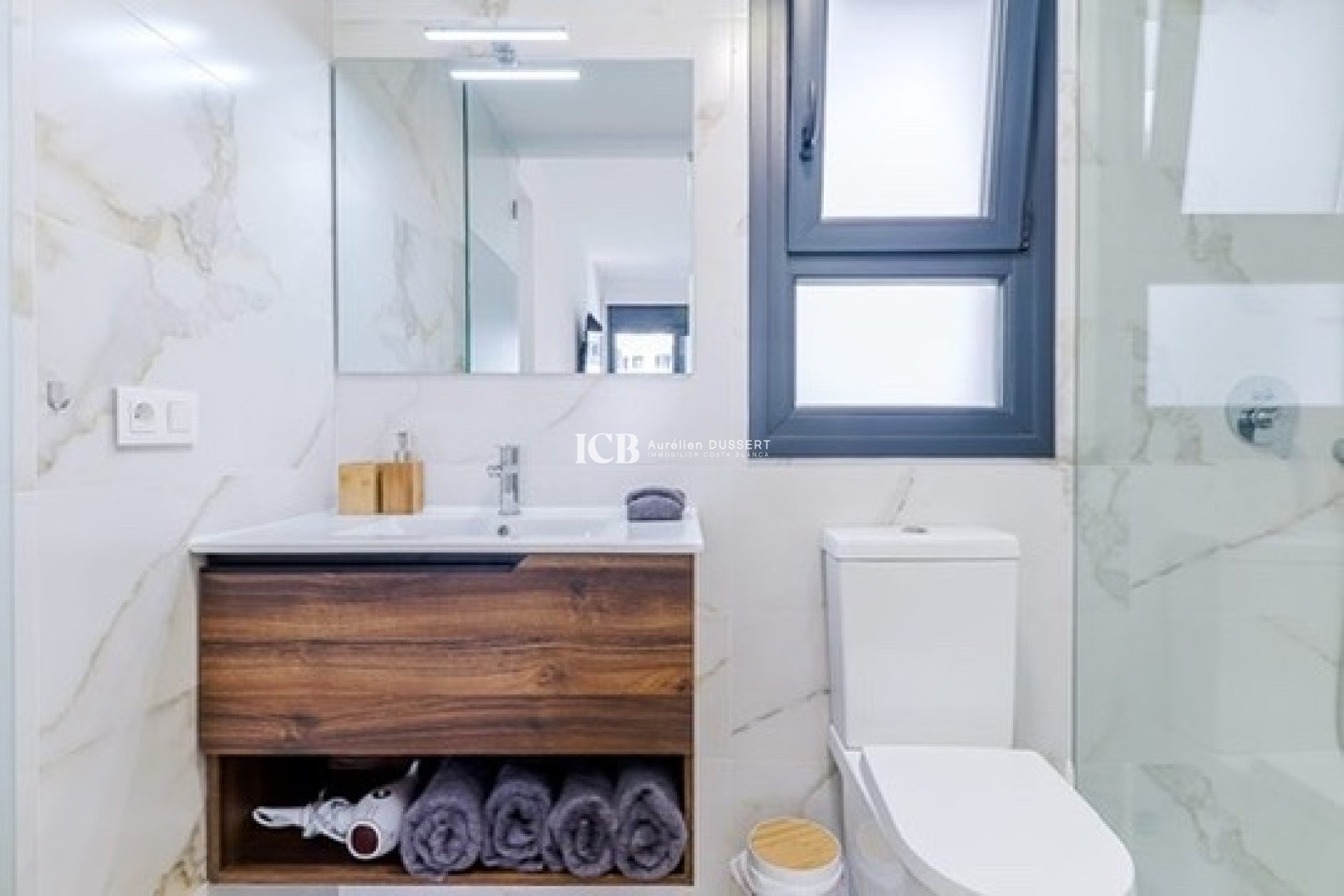 Revente - Appartement -
Orihuela Costa - Villamartín