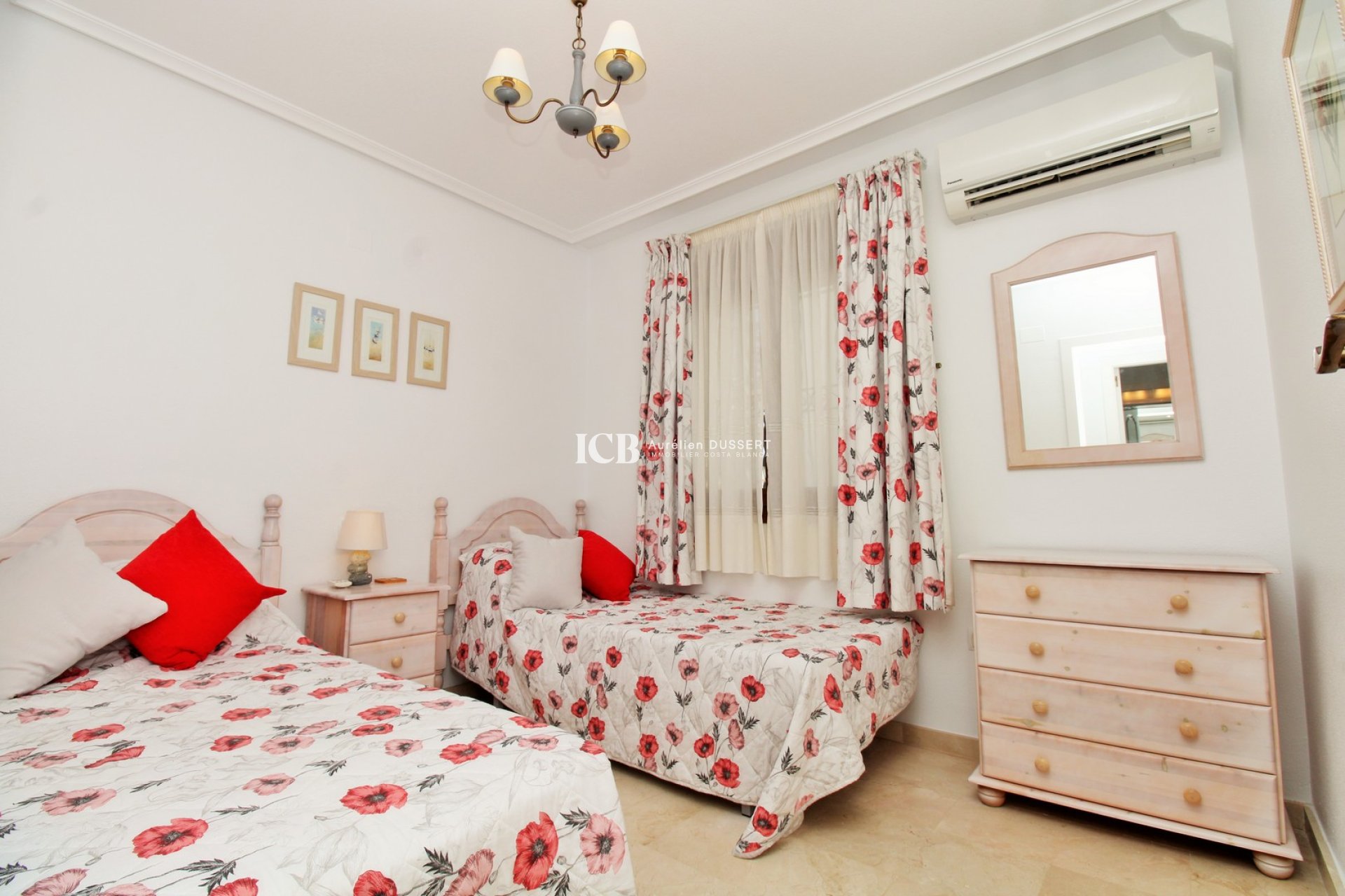 Revente - Appartement -
Orihuela Costa - Villamartín