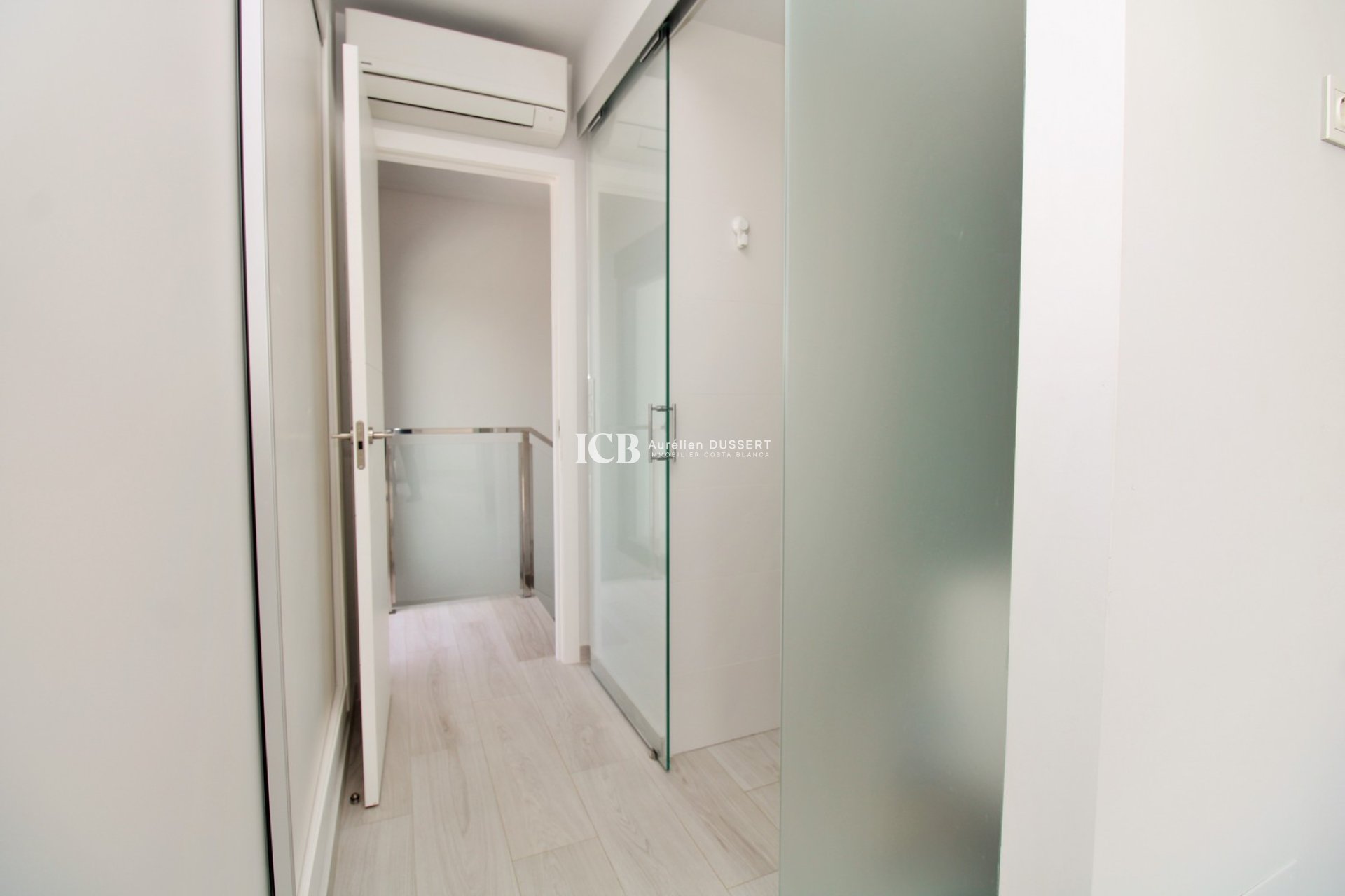 Revente - Appartement -
Orihuela Costa - Villamartín