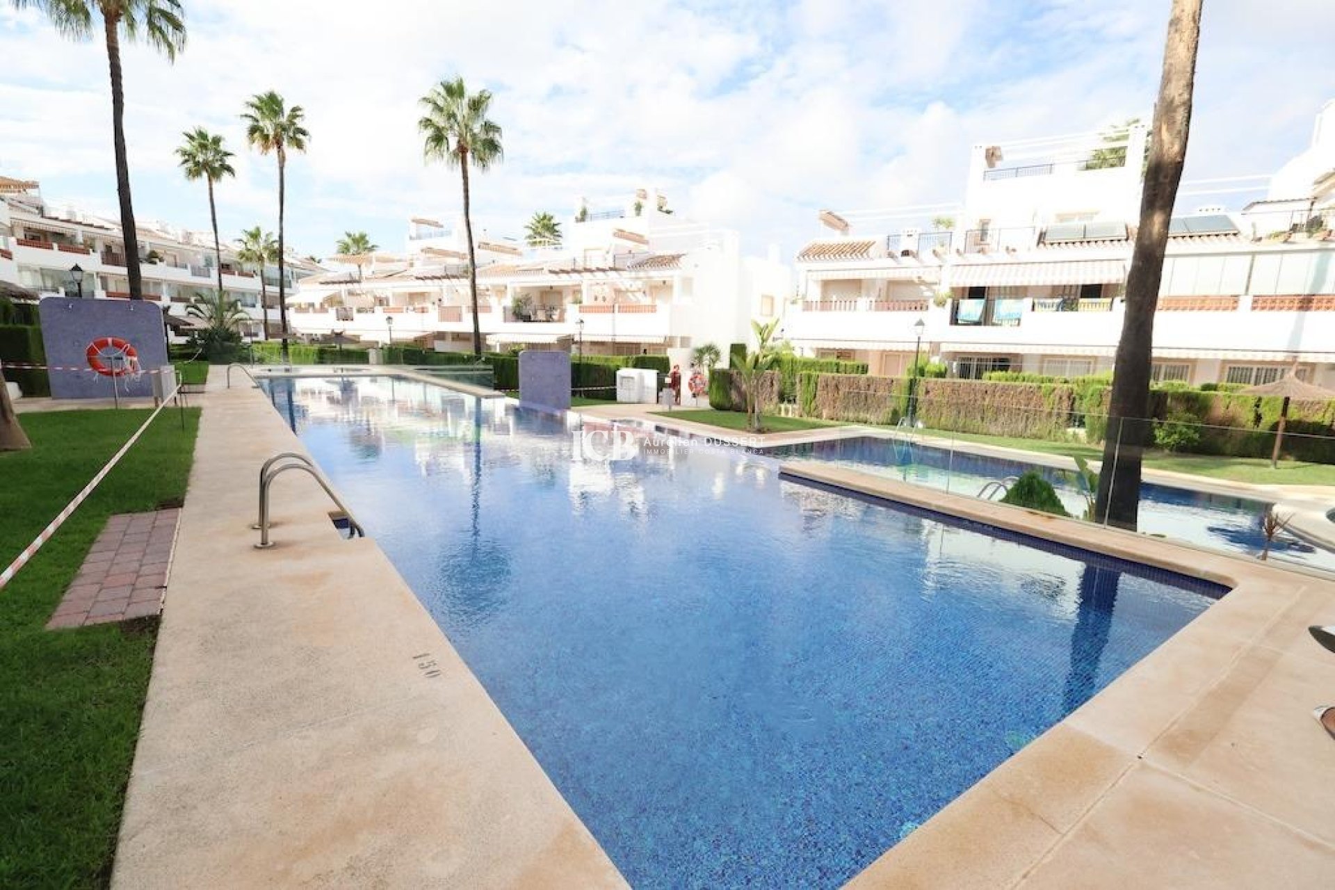 Revente - Appartement -
Orihuela Costa - Villamartín
