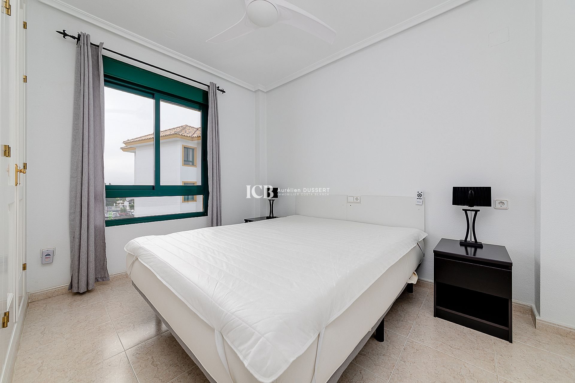 Revente - Appartement -
Orihuela Costa