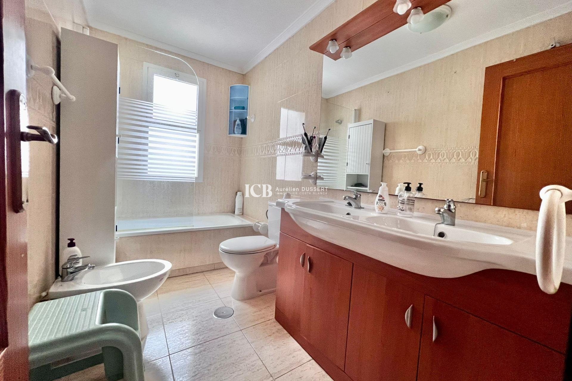 Revente - Appartement -
Pilar de la Horadada - RioMar