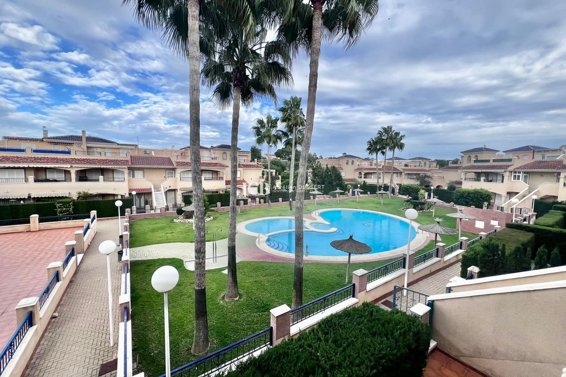 Revente - Appartement -
Pilar de la Horadada - RioMar