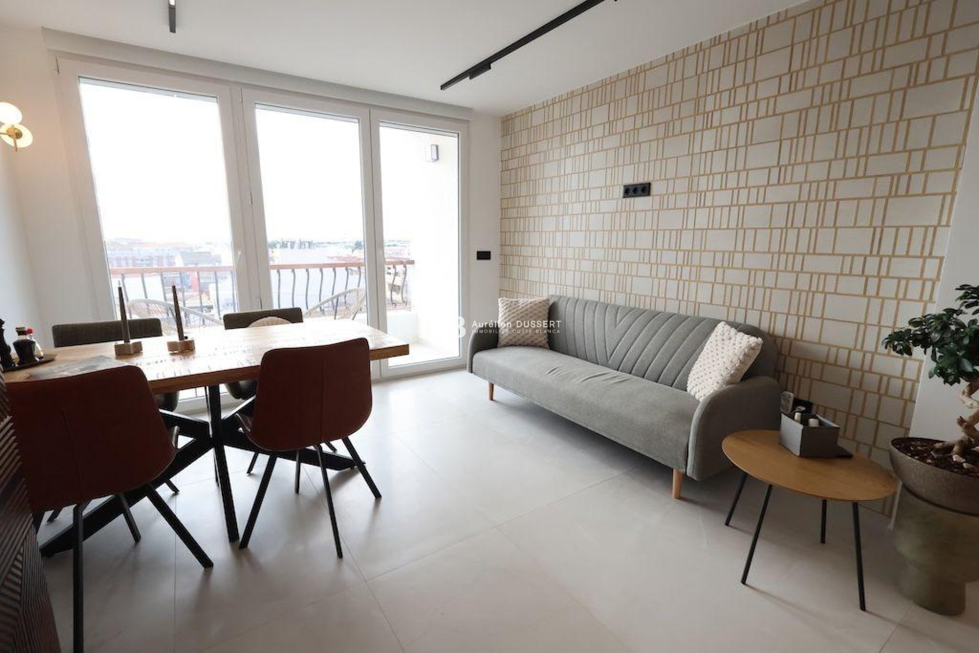 Revente - Appartement -
Pilar de la Horadada - Zona Pueblo