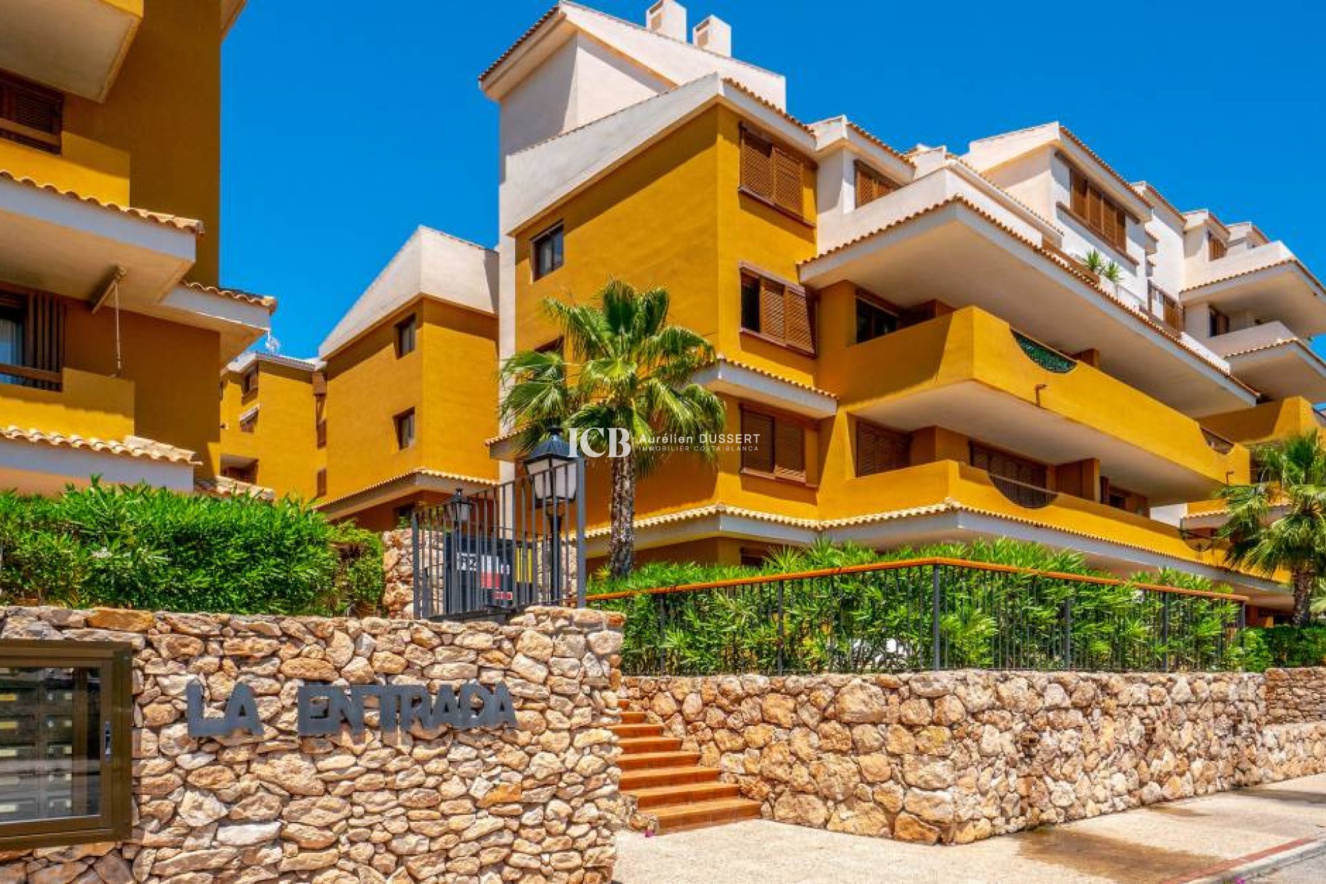 Revente - Appartement -
Punta Prima - Torrevieja