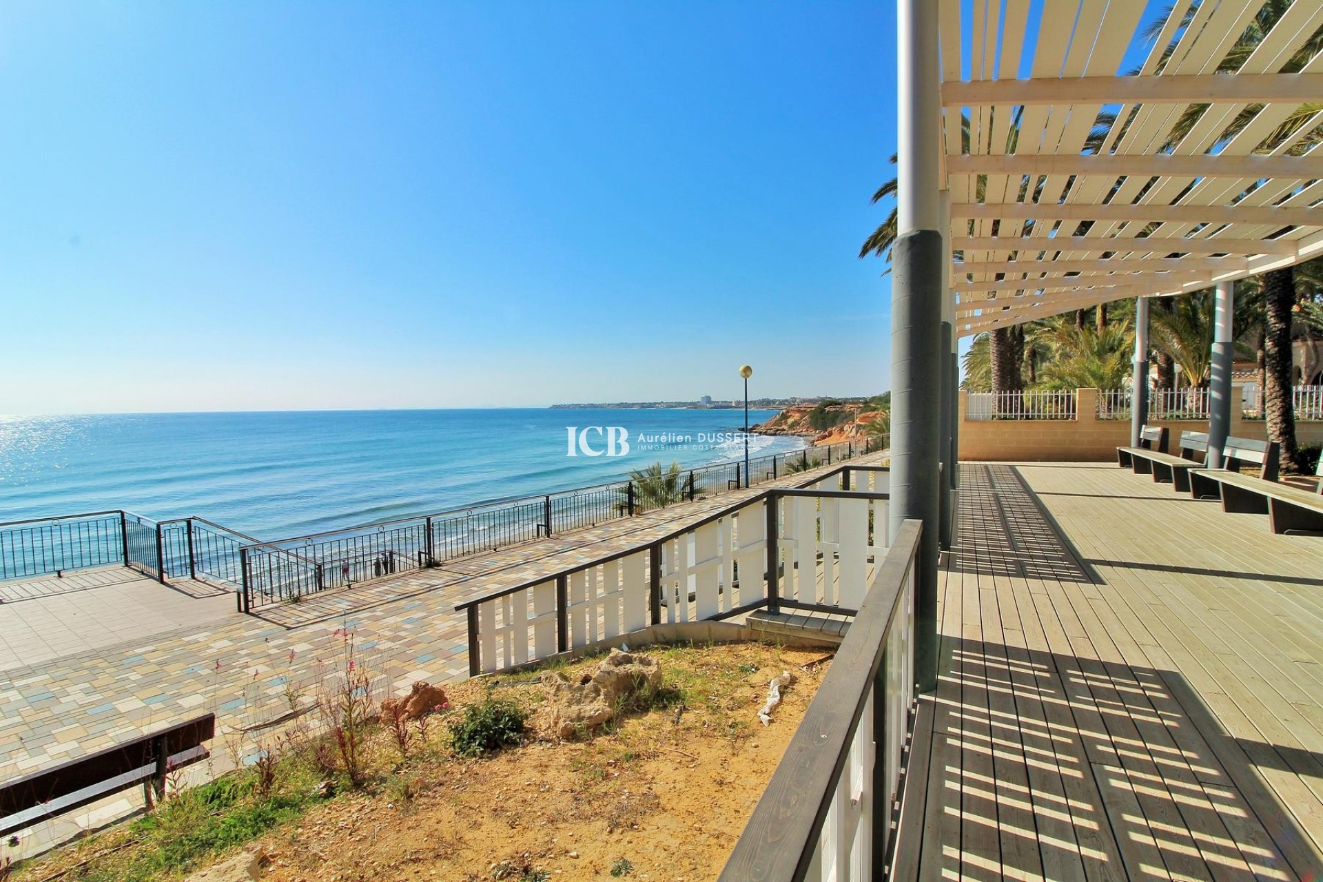 Revente - Appartement -
Punta Prima - Torrevieja