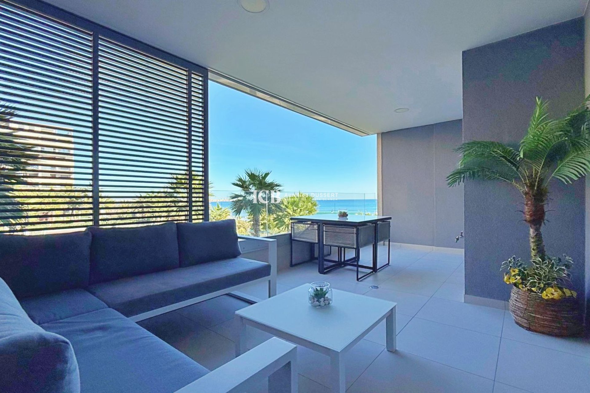 Revente - Appartement -
Punta Prima - Torrevieja