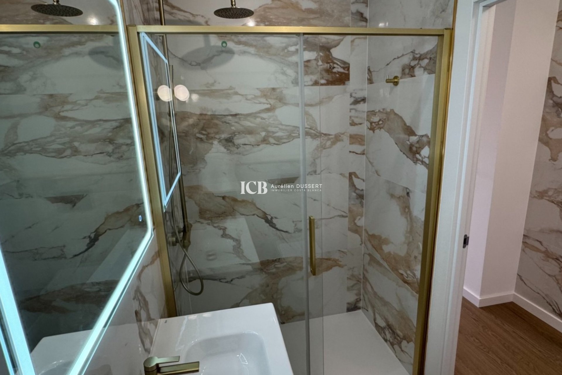 Revente - Appartement -
Punta Prima - Torrevieja