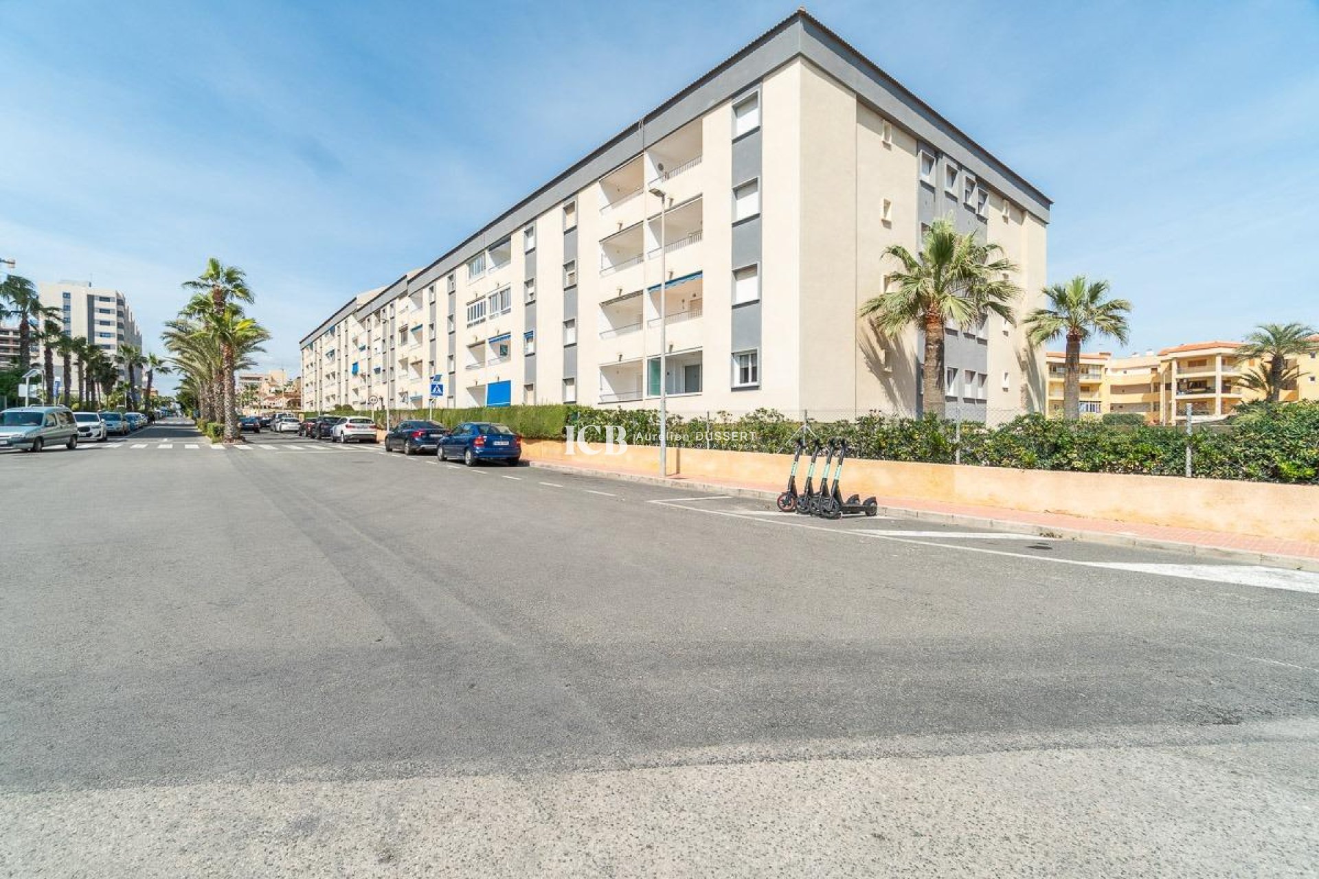 Revente - Appartement -
Punta Prima - Torrevieja