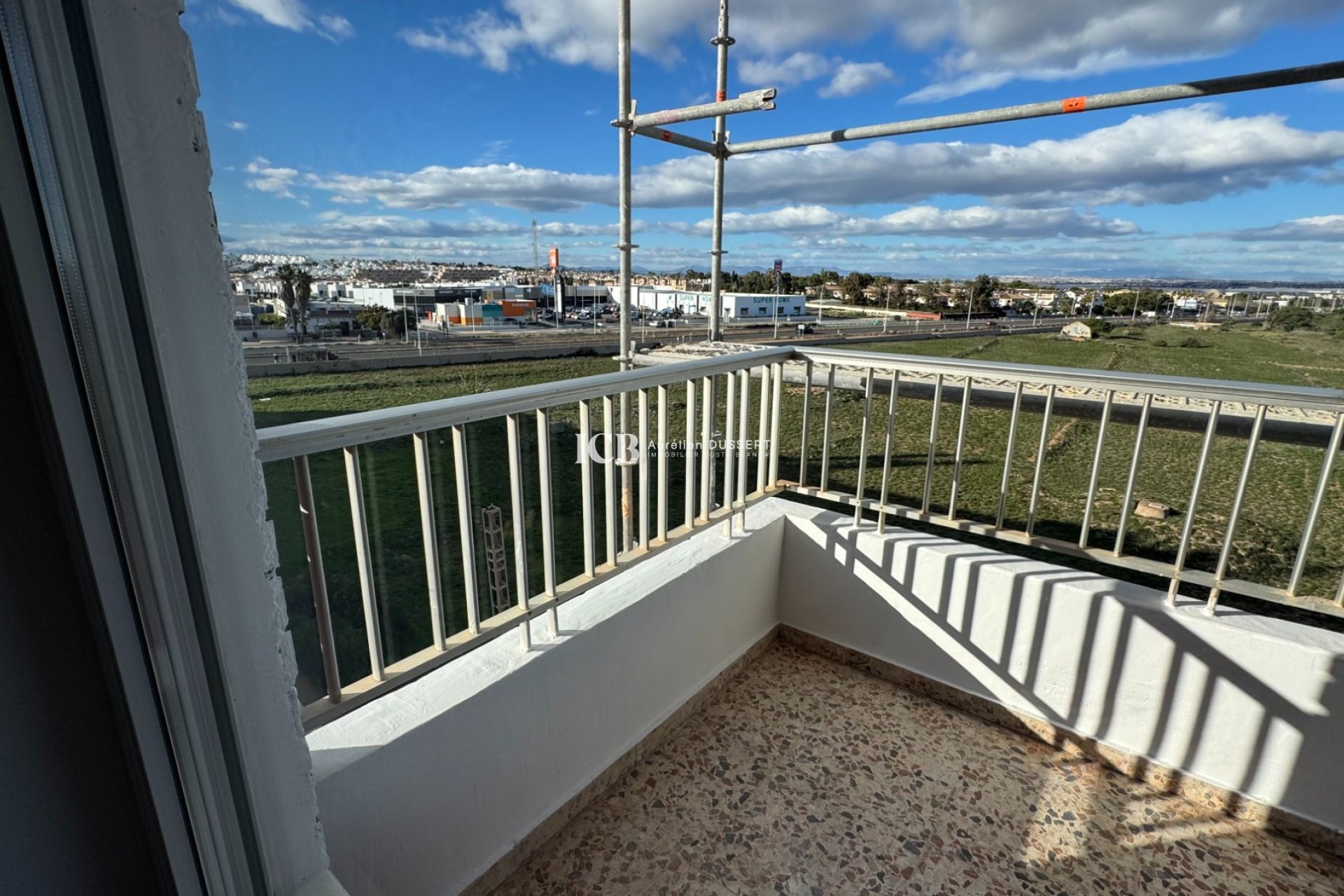 Revente - Appartement -
Punta Prima - Torrevieja