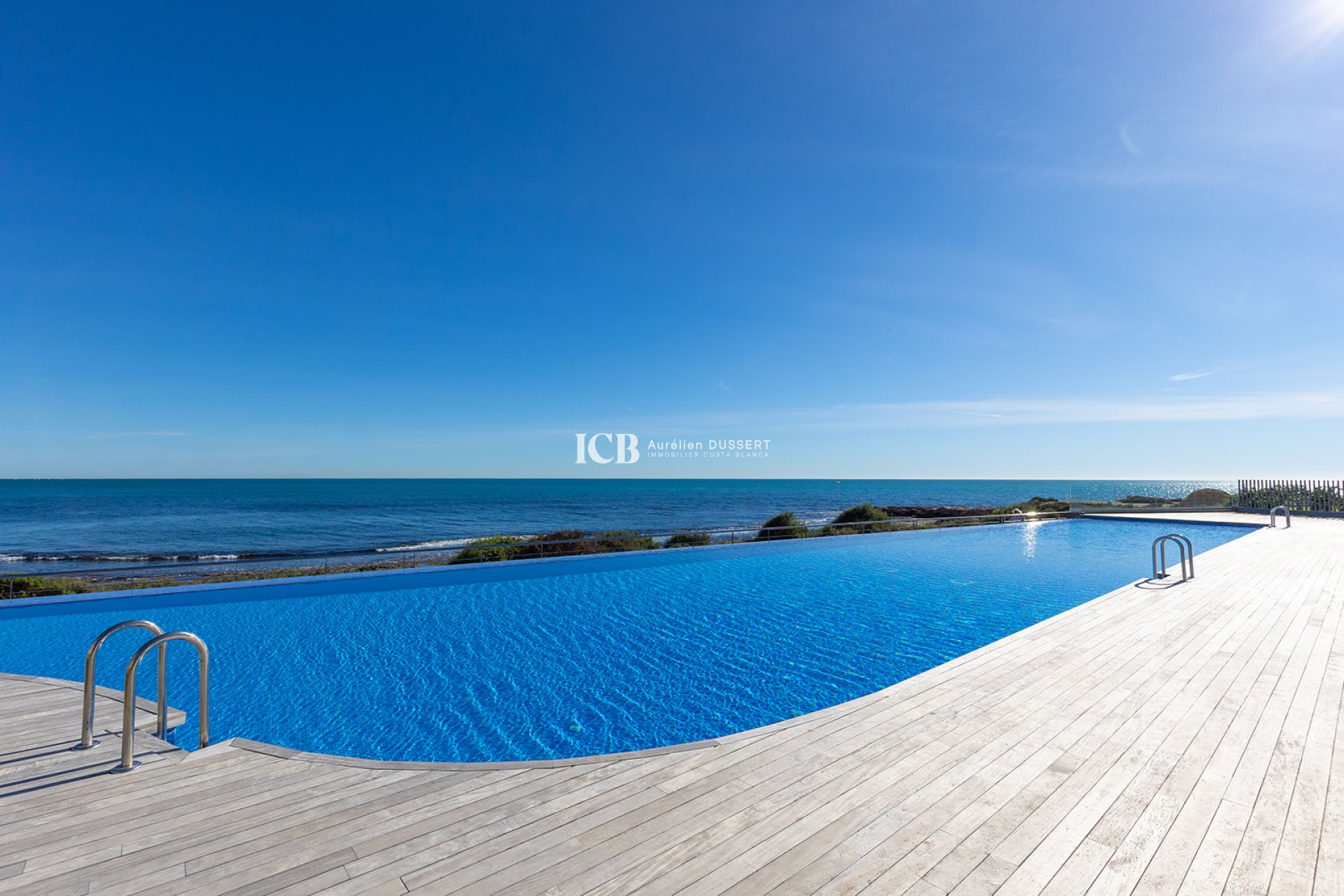 Revente - Appartement -
Punta Prima - Torrevieja