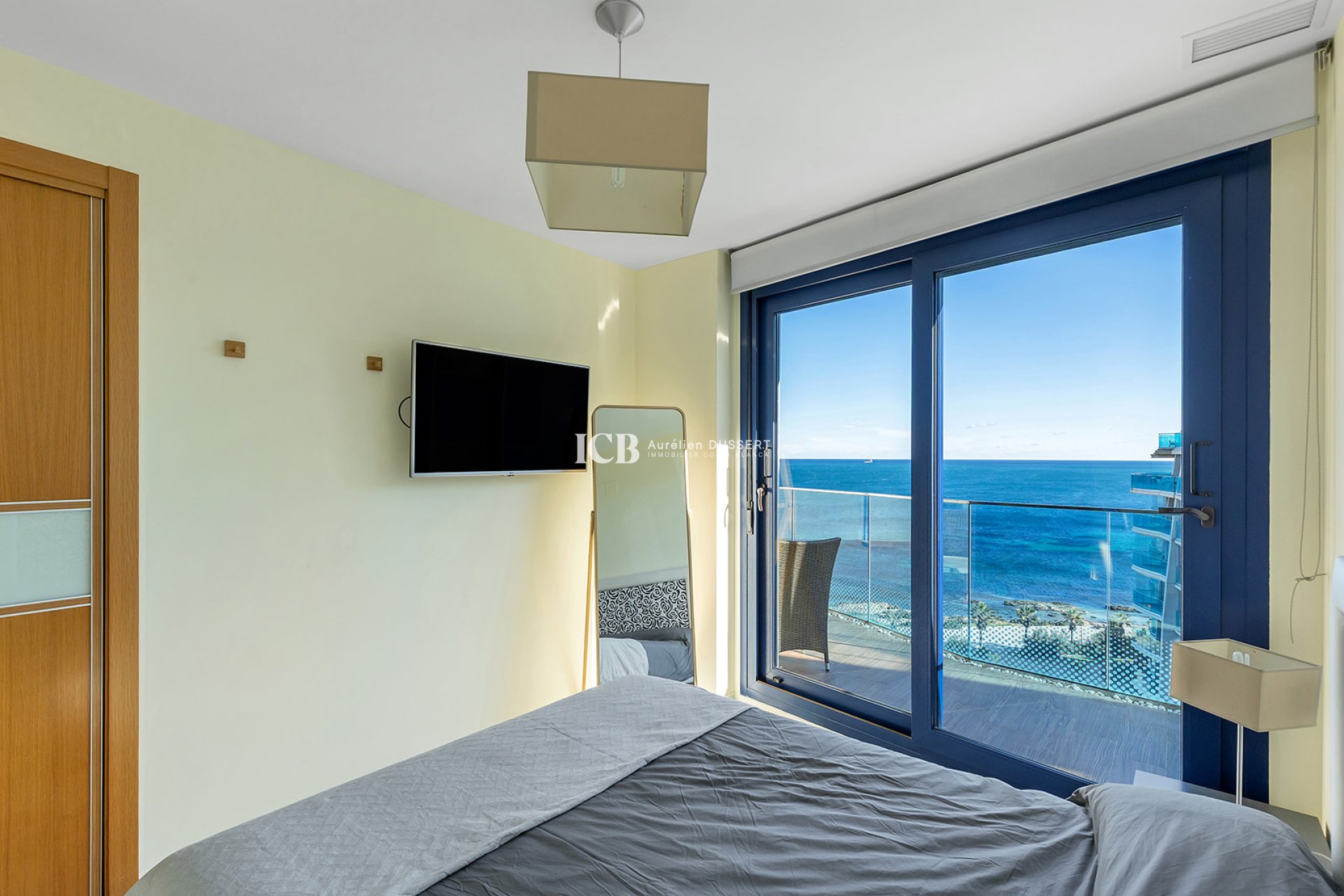 Revente - Appartement -
Punta Prima - Torrevieja