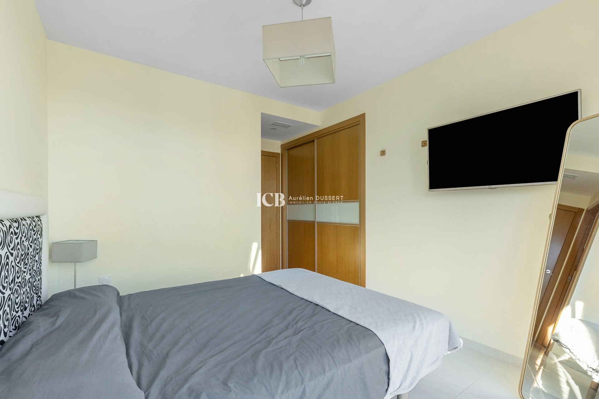 Revente - Appartement -
Punta Prima - Torrevieja