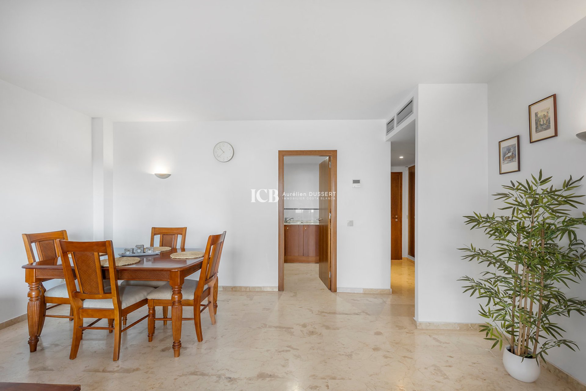 Revente - Appartement -
Punta Prima - Torrevieja