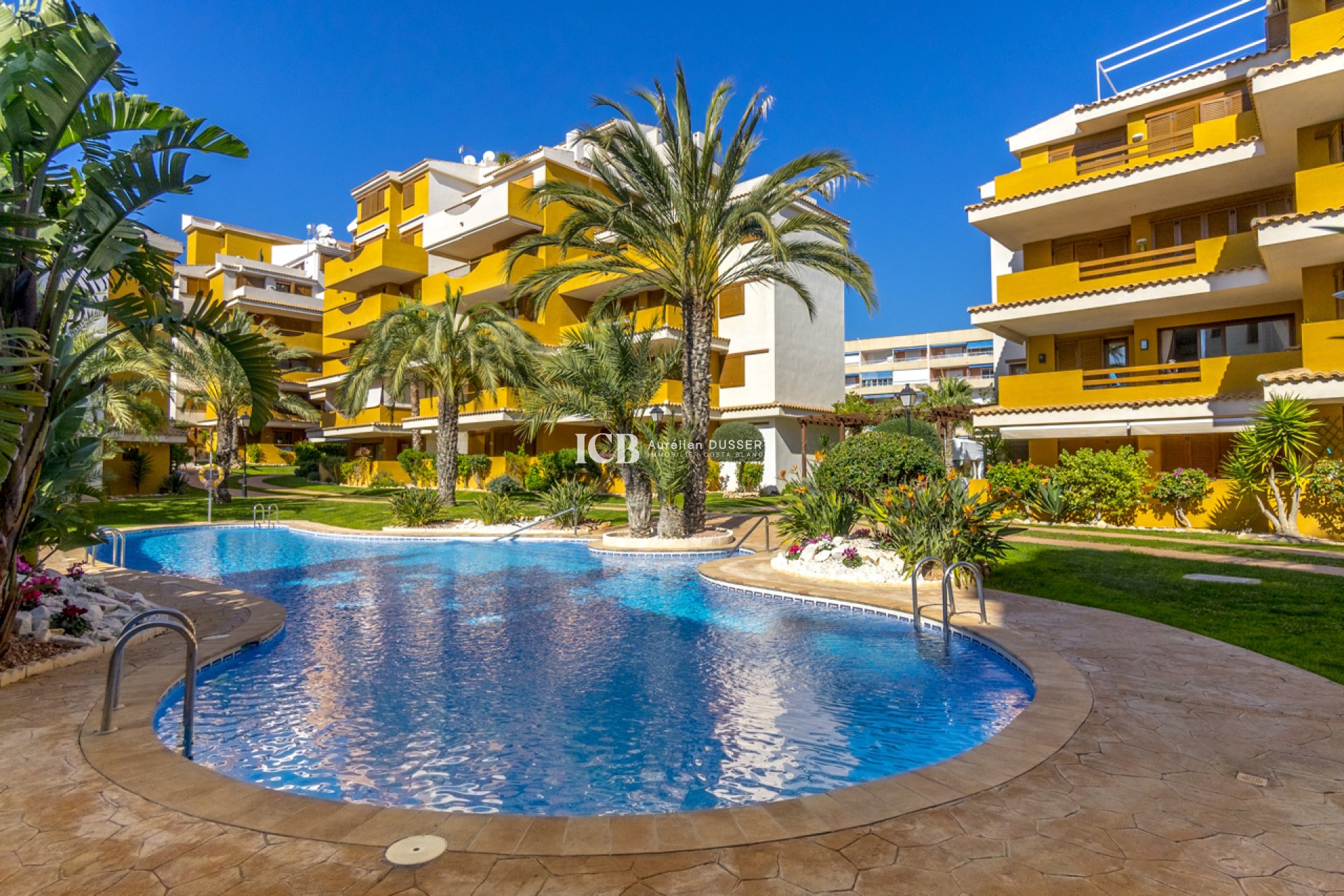 Revente - Appartement -
Punta Prima - Torrevieja