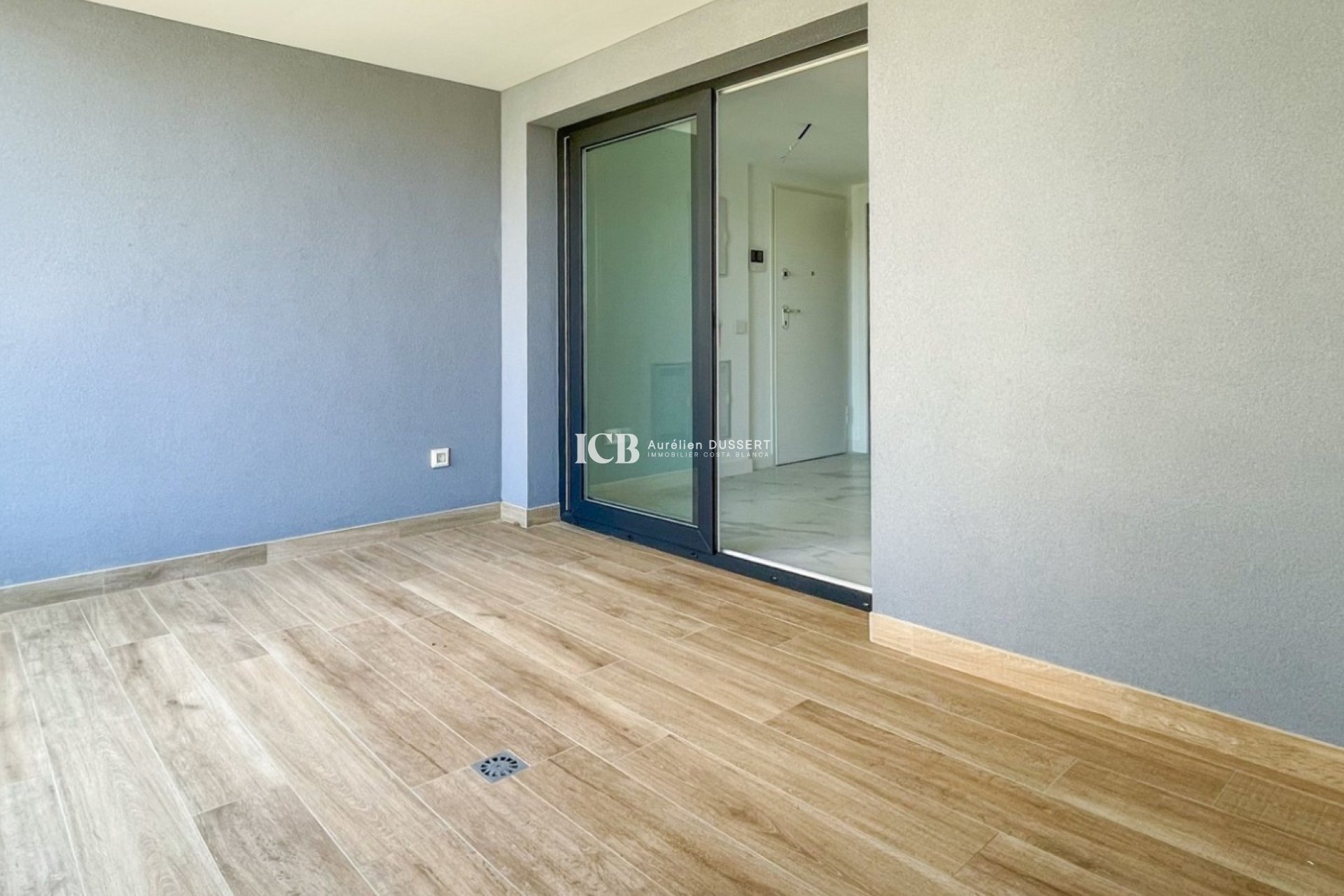 Revente - Appartement -
Punta Prima - Torrevieja