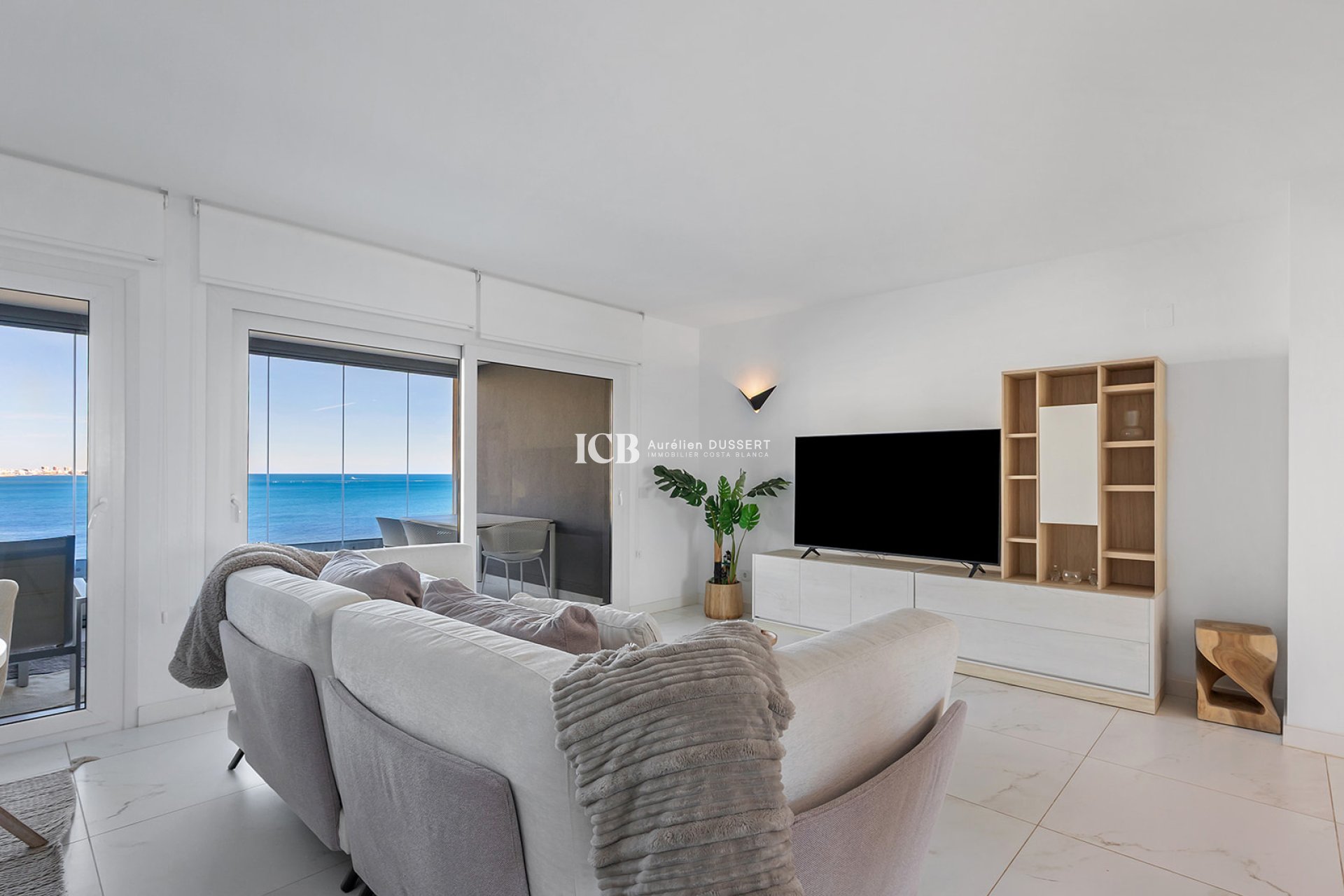 Revente - Appartement -
Punta Prima - Torrevieja