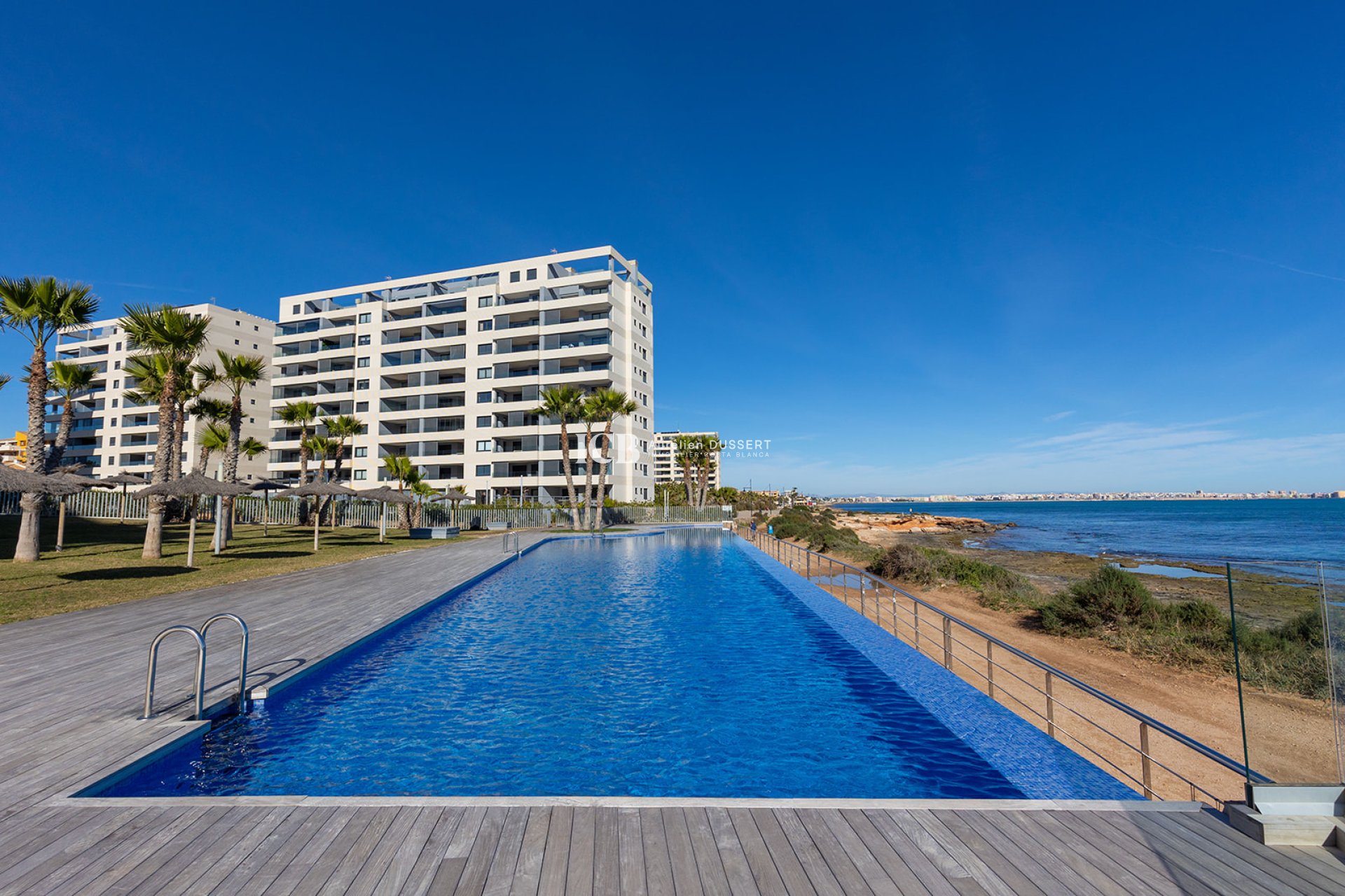 Revente - Appartement -
Punta Prima - Torrevieja