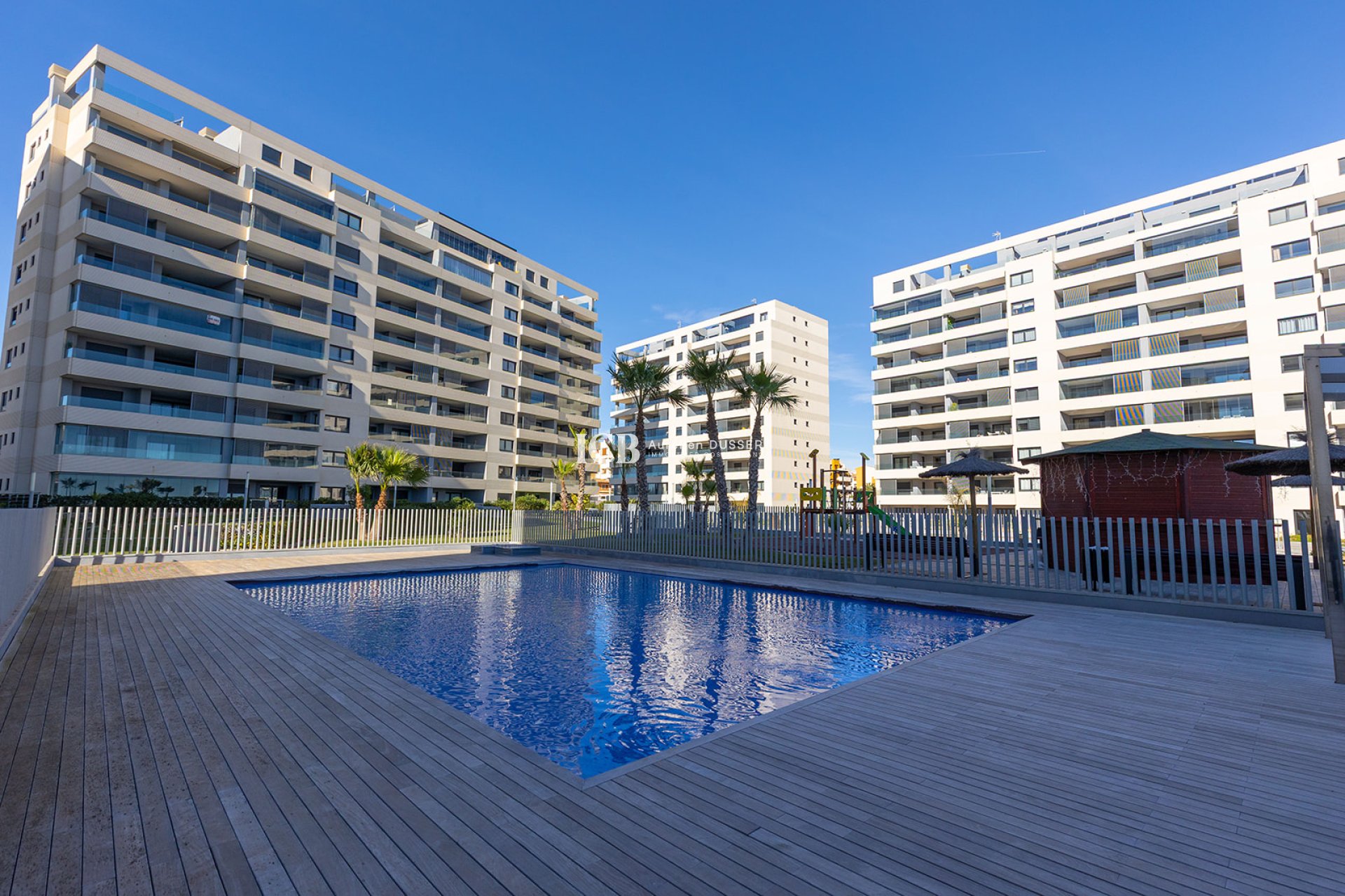 Revente - Appartement -
Punta Prima - Torrevieja