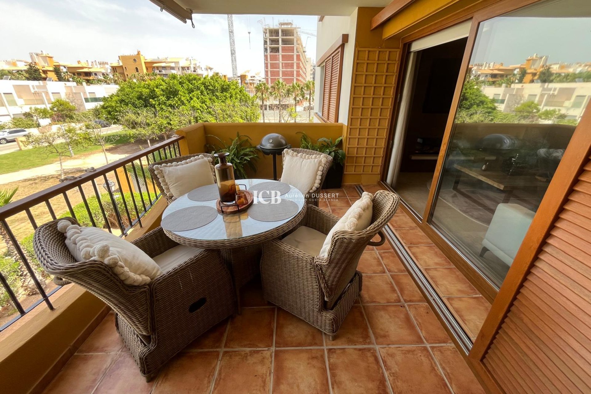 Revente - Appartement -
Punta Prima - Torrevieja