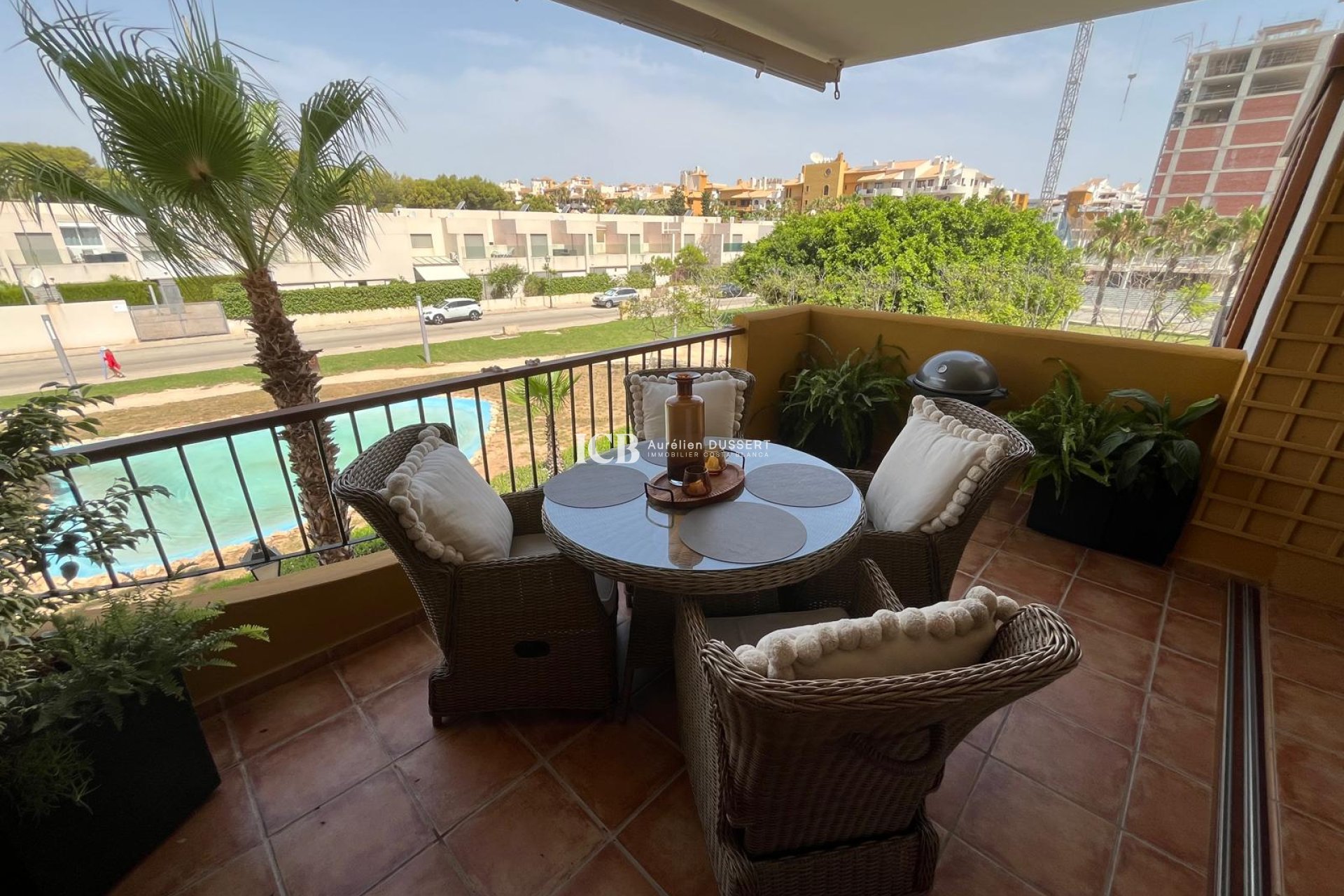 Revente - Appartement -
Punta Prima - Torrevieja