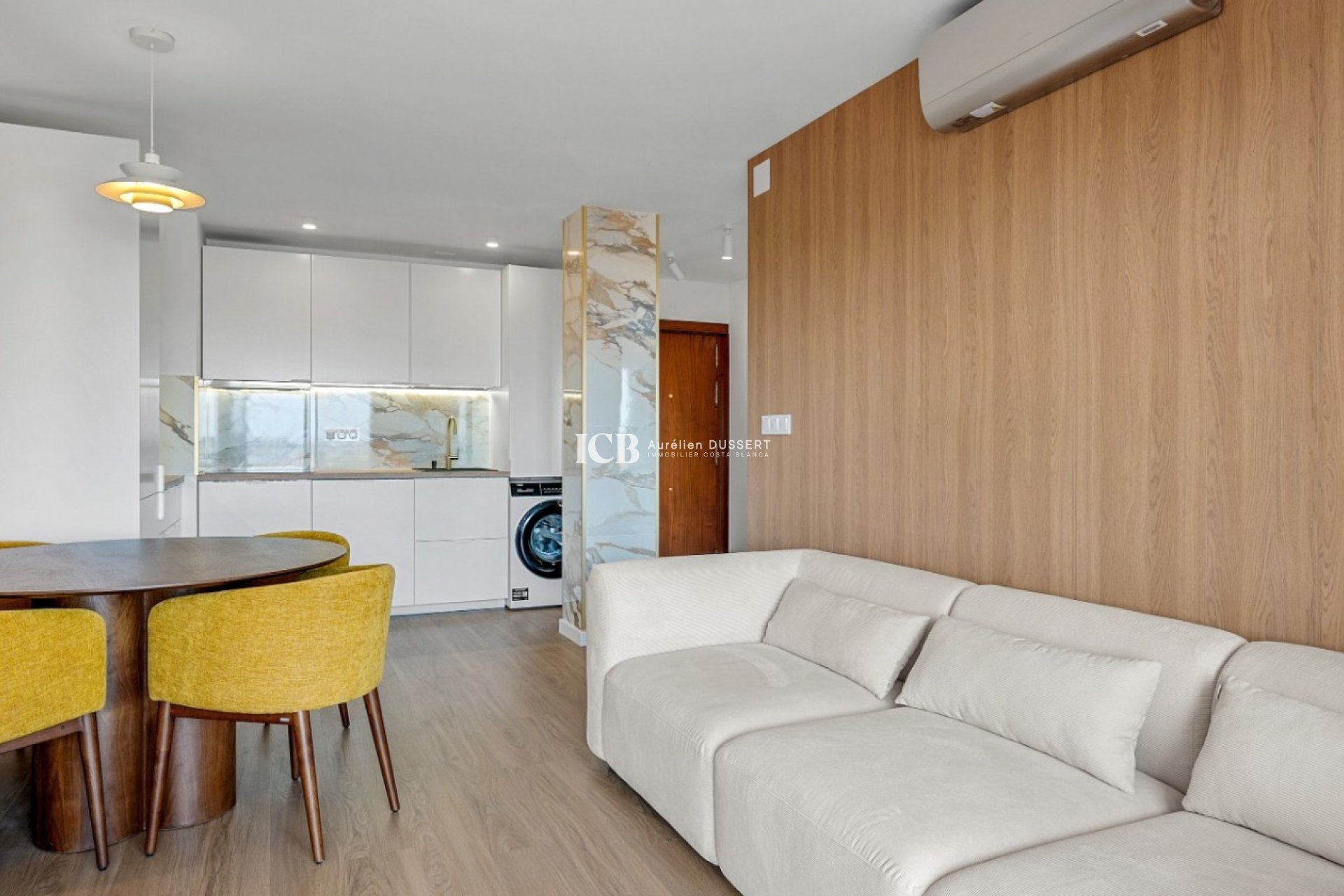 Revente - Appartement -
Punta Prima - Torrevieja