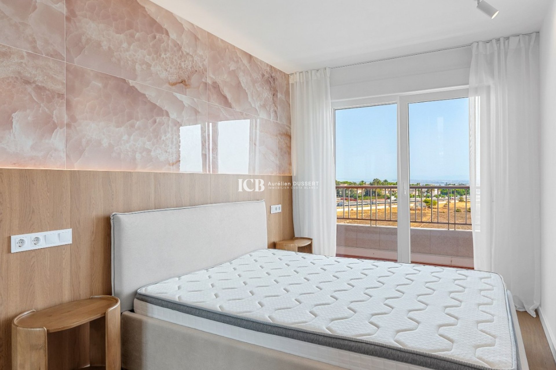 Revente - Appartement -
Punta Prima - Torrevieja
