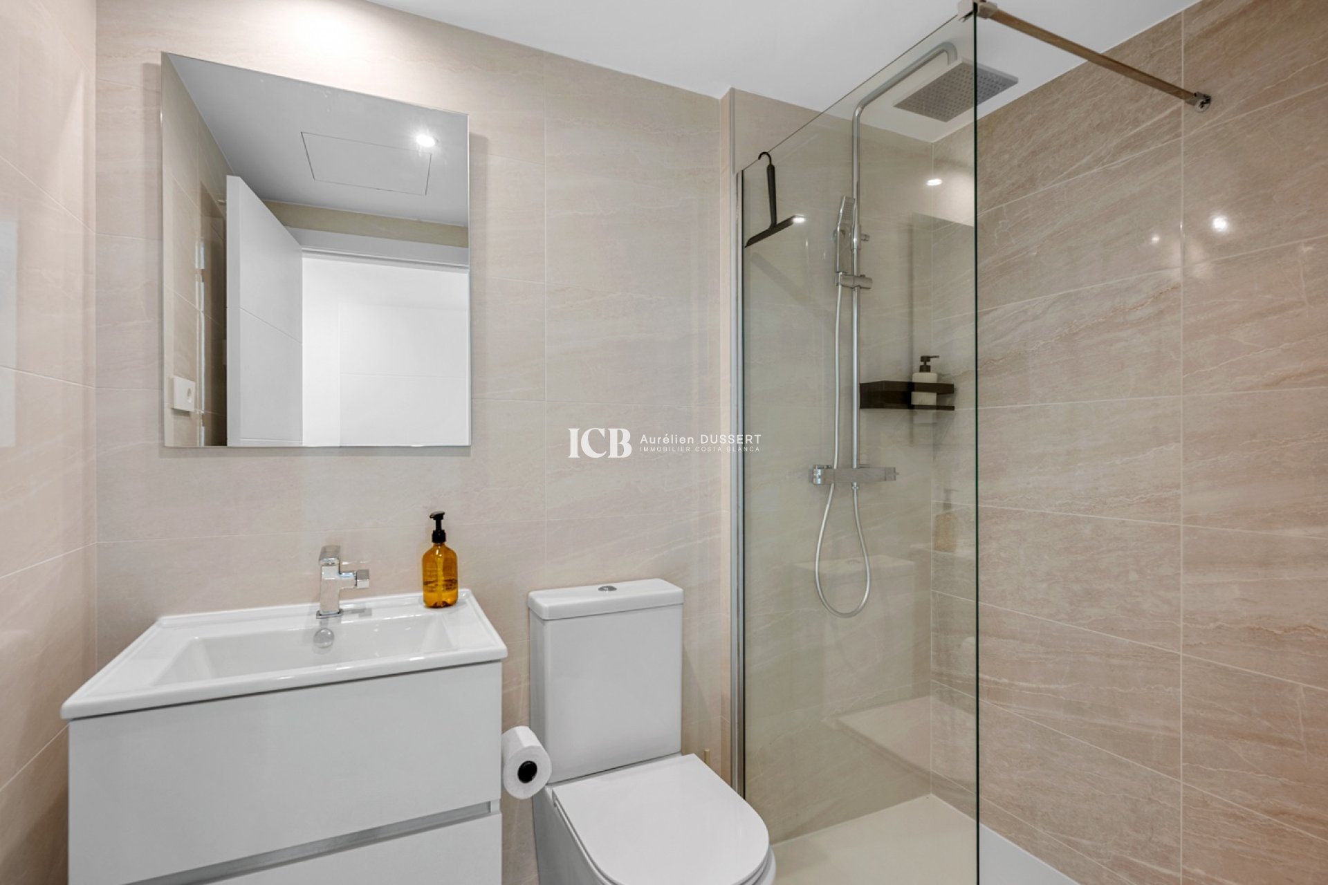 Revente - Appartement -
Punta Prima - Torrevieja
