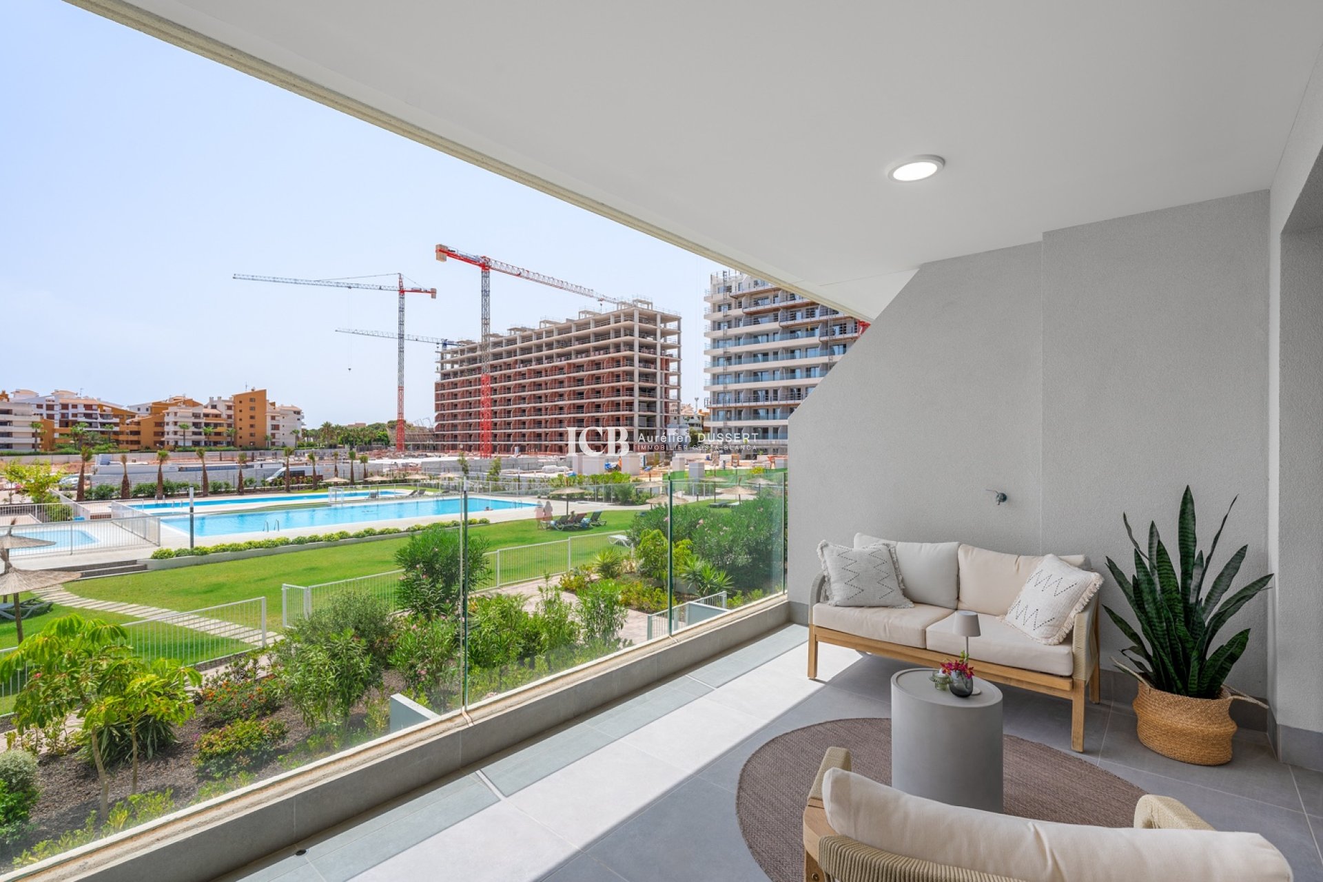 Revente - Appartement -
Punta Prima - Torrevieja
