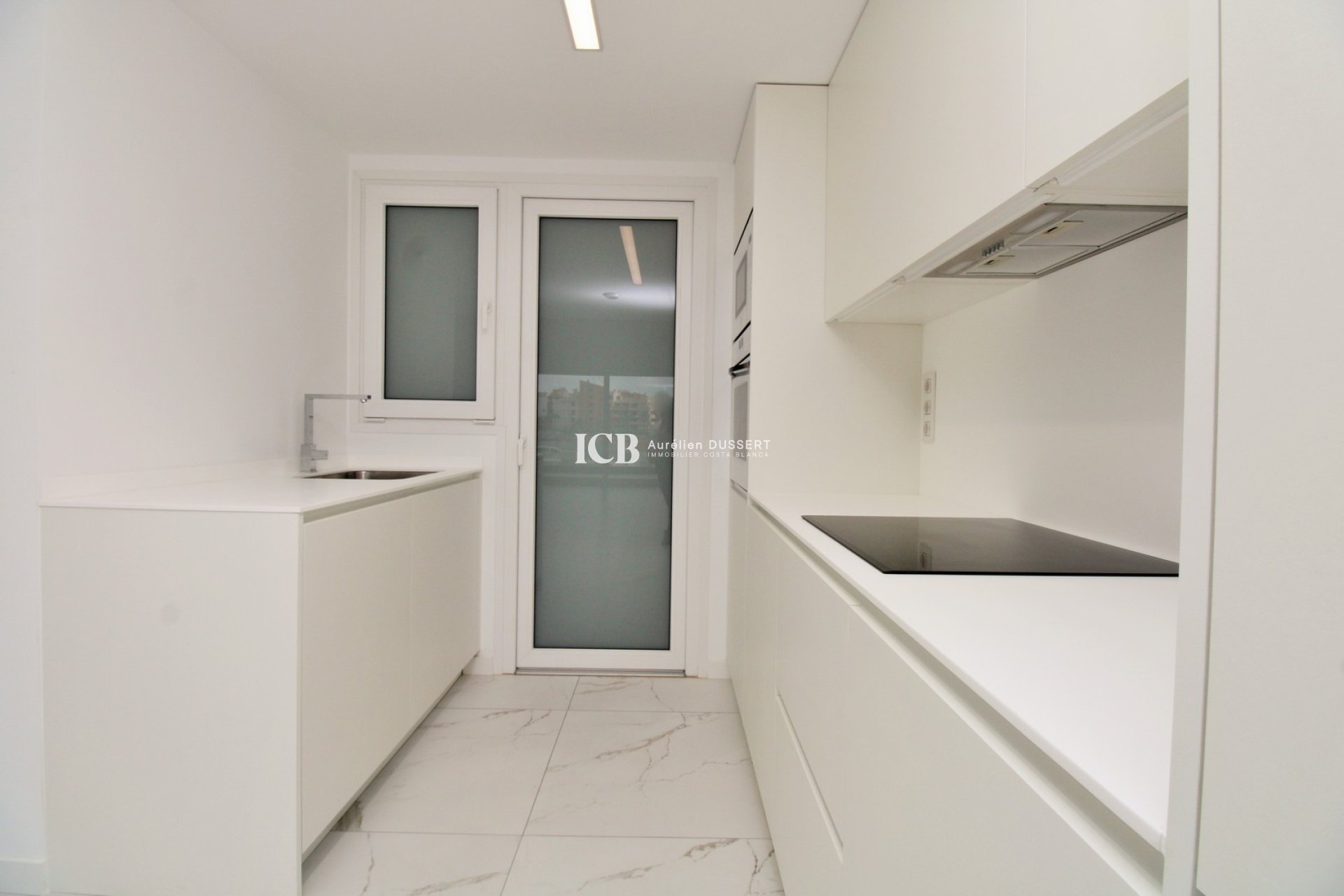 Revente - Appartement -
Punta Prima - Torrevieja