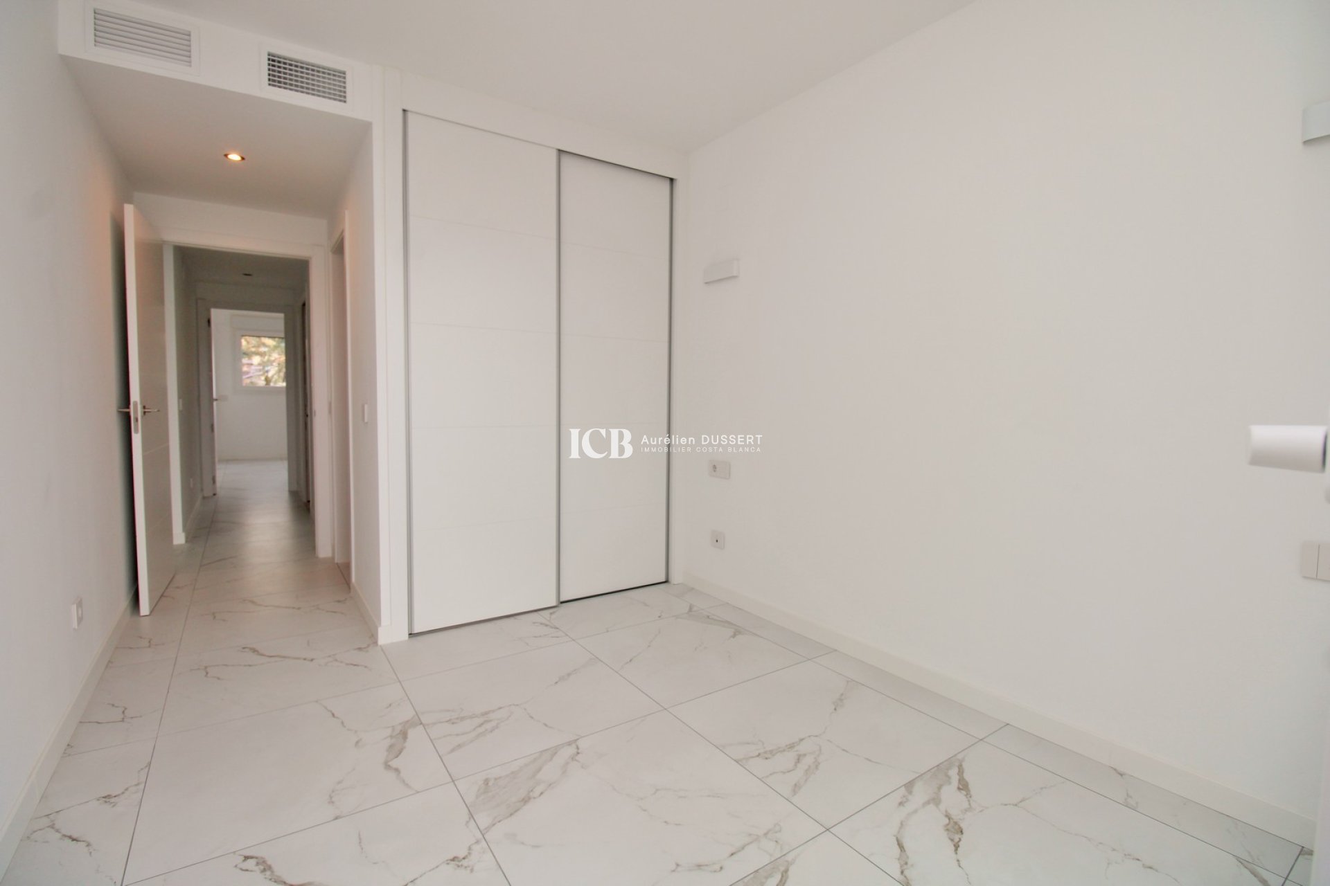 Revente - Appartement -
Punta Prima - Torrevieja
