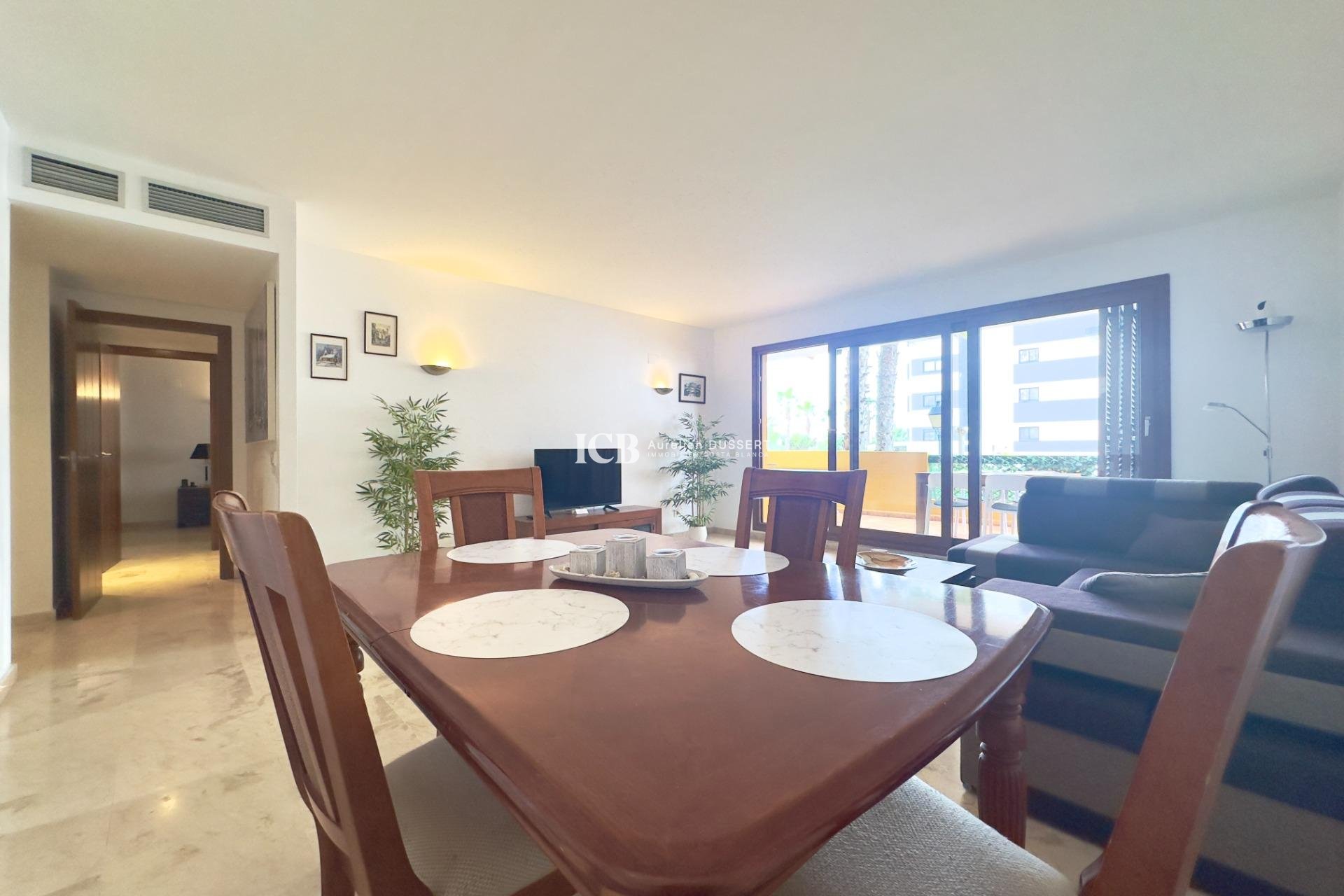 Revente - Appartement -
Punta Prima - Torrevieja