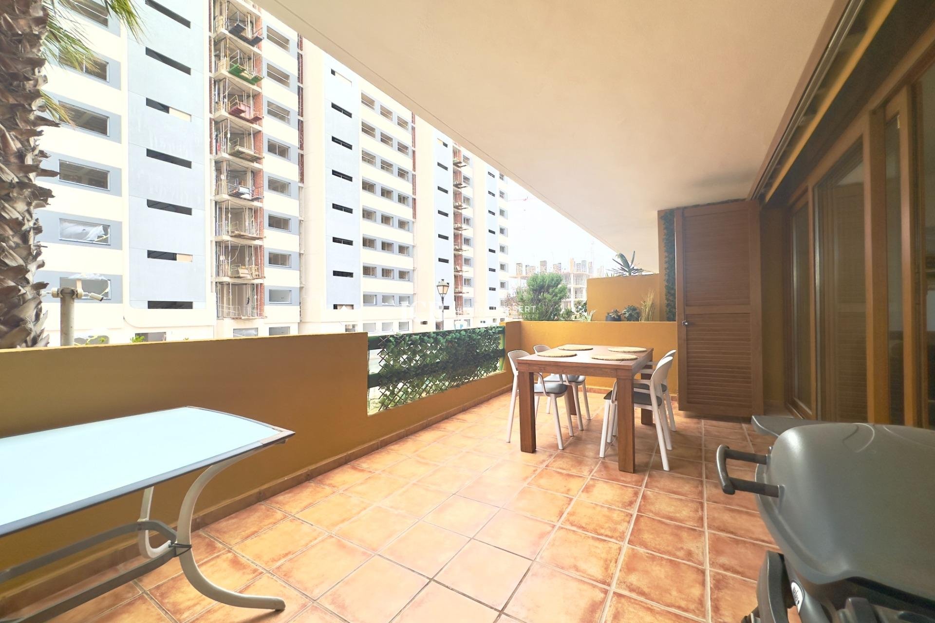 Revente - Appartement -
Punta Prima - Torrevieja