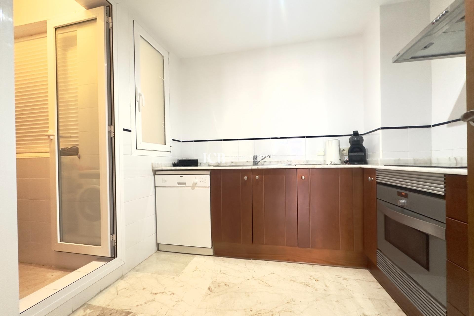 Revente - Appartement -
Punta Prima - Torrevieja