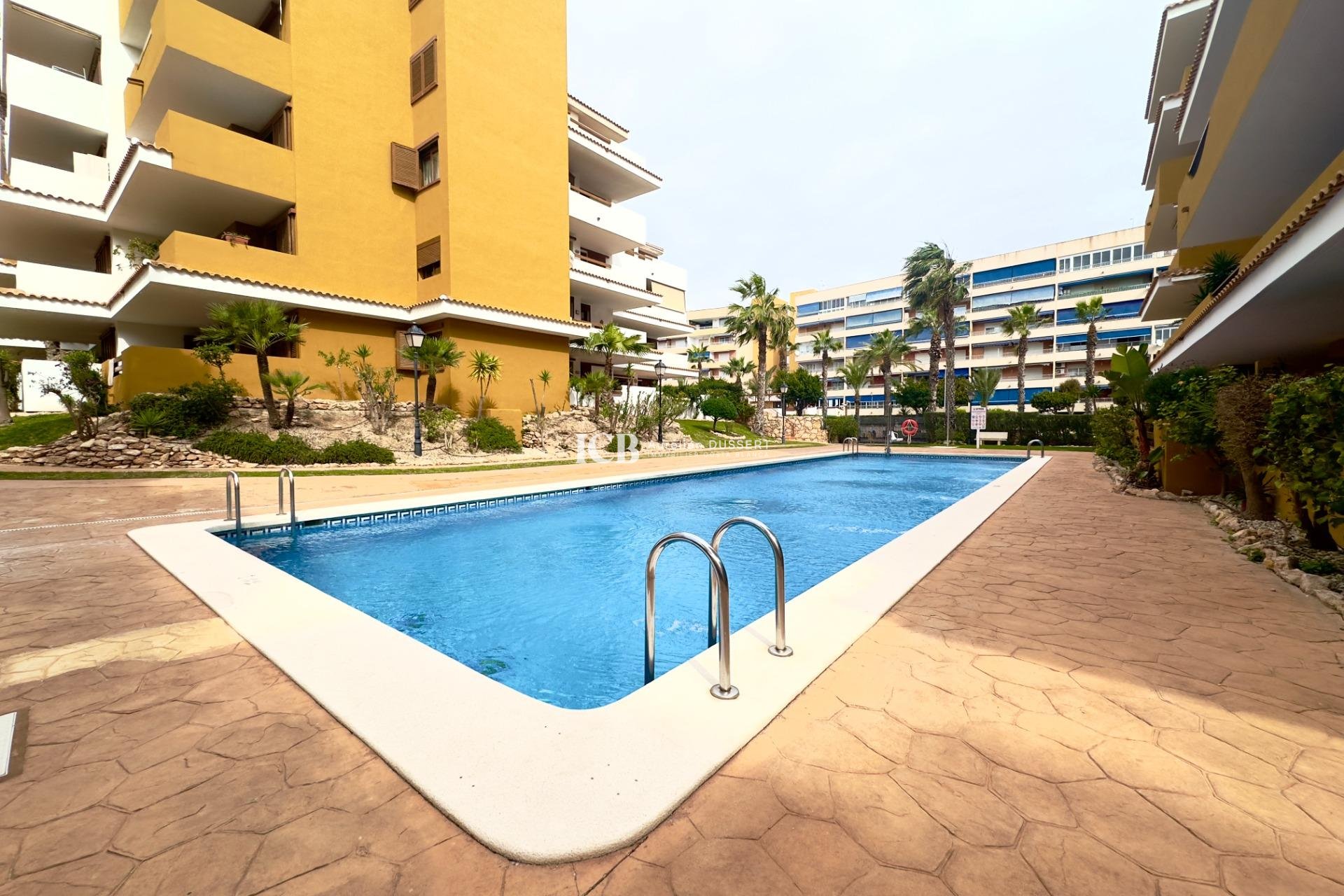 Revente - Appartement -
Punta Prima - Torrevieja